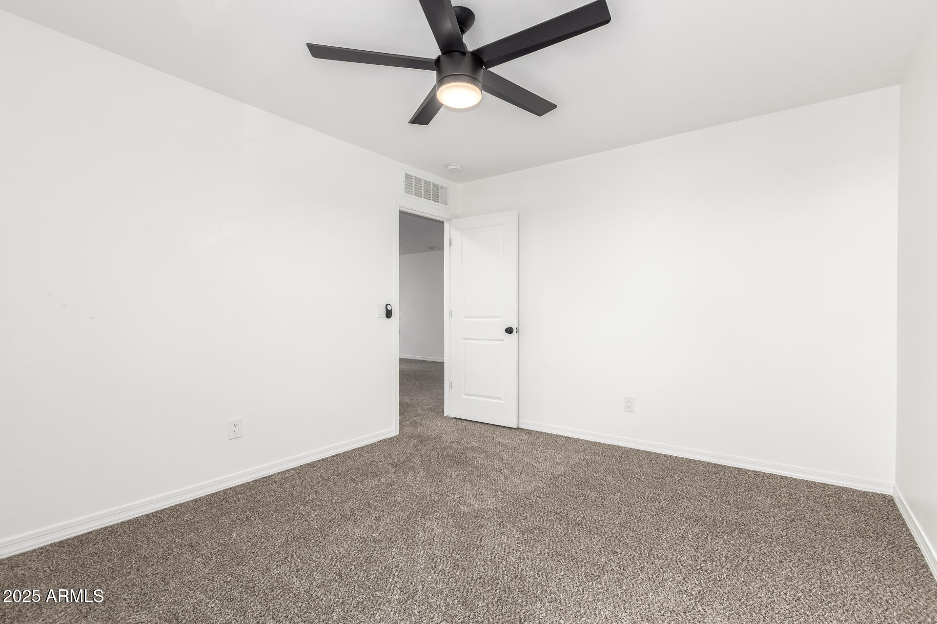 20116 W Monroe Street Property Photo 22