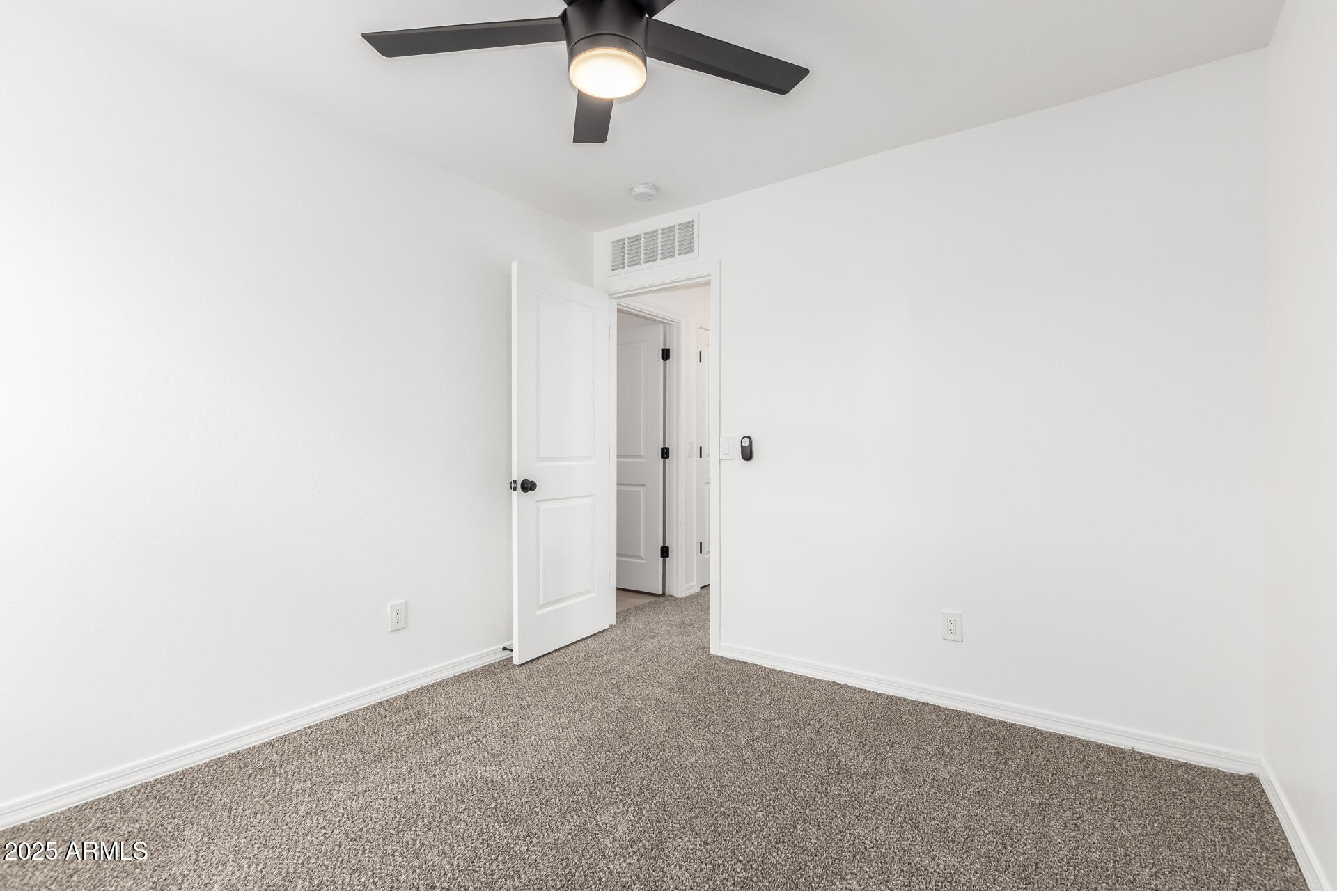 20116 W Monroe Street Property Photo 27