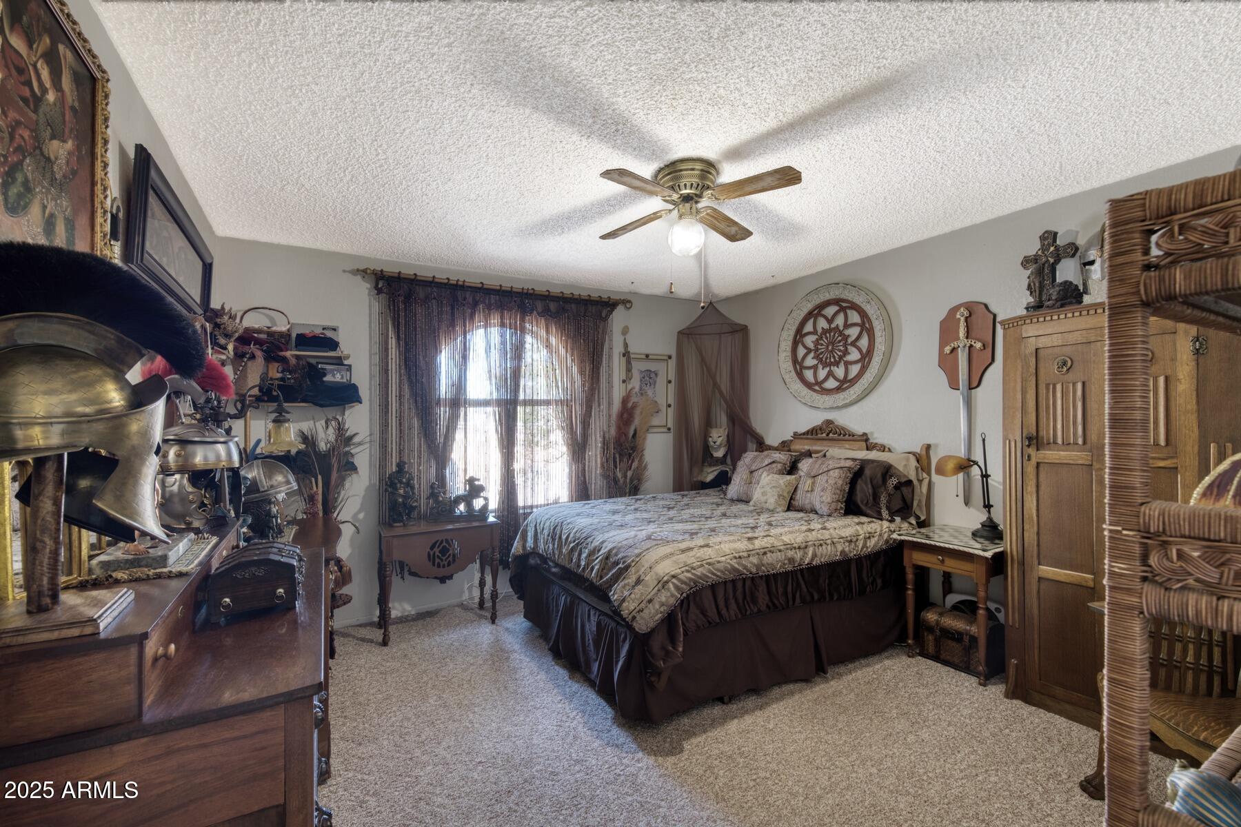 2718 E San Juan Capistrano Drive Property Photo 25