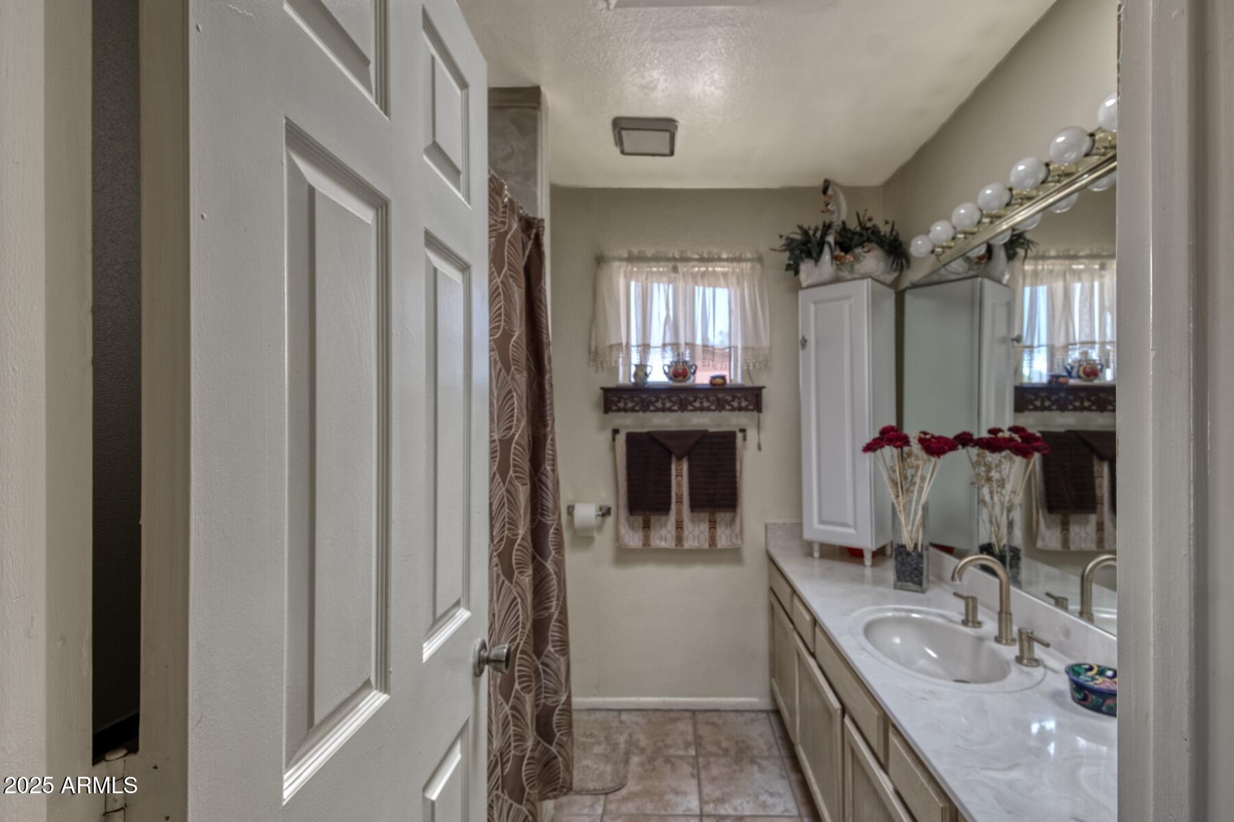 2718 E San Juan Capistrano Drive Property Photo 29