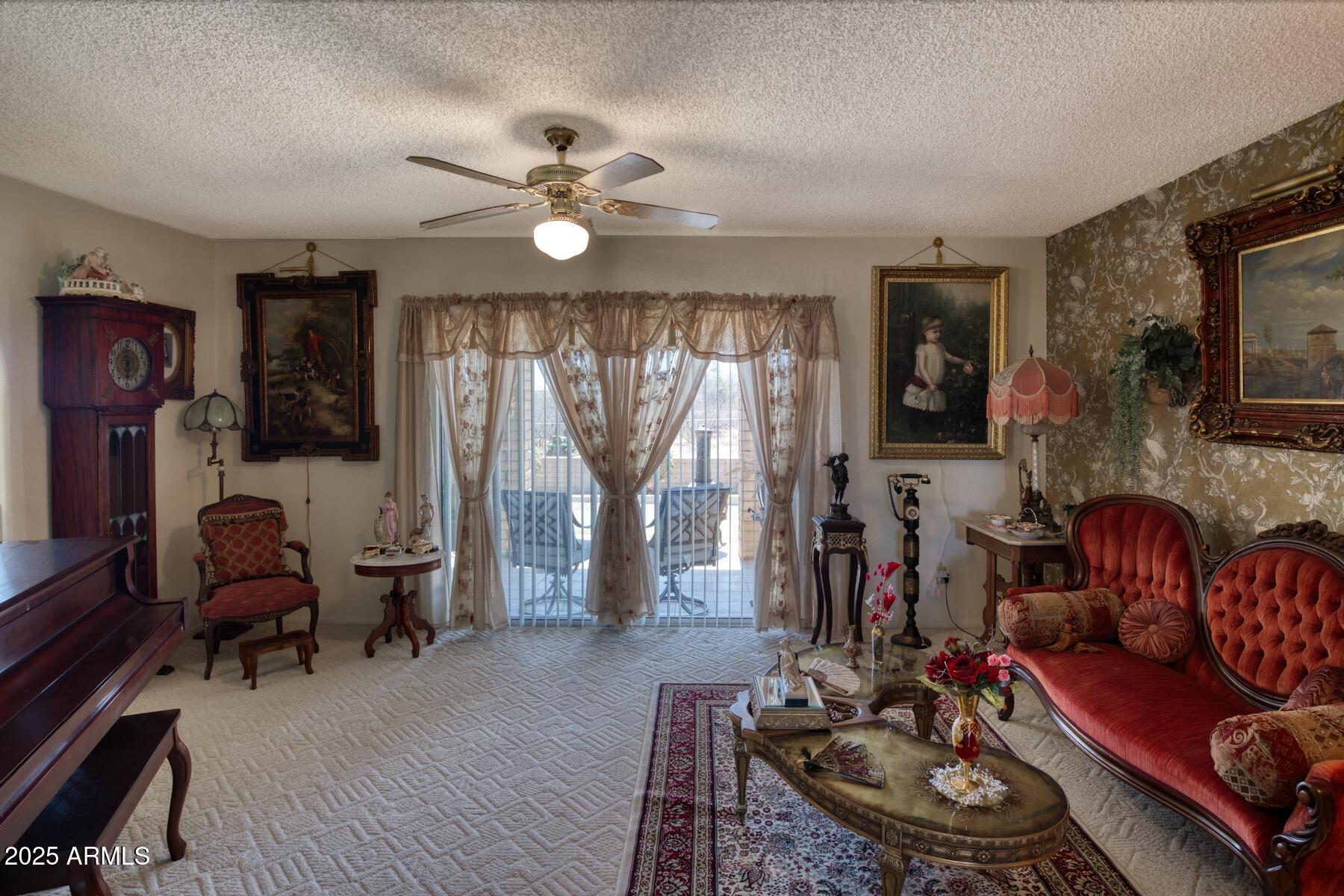 2718 E San Juan Capistrano Drive Property Photo 32