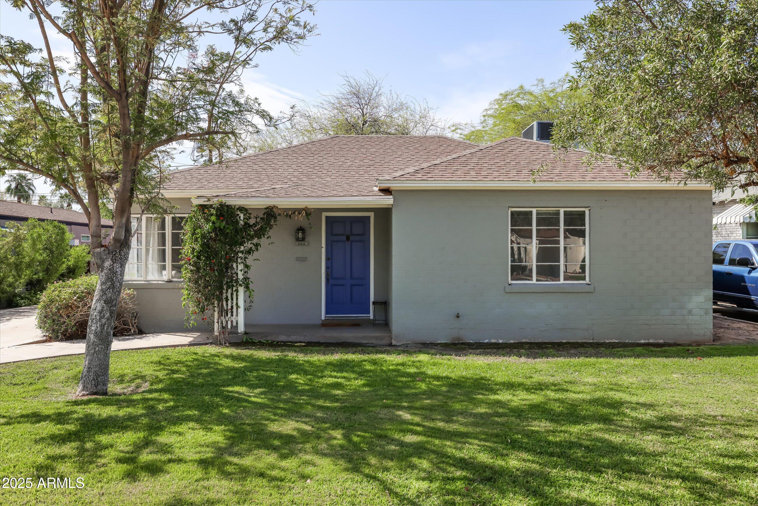 521 W Granada Road Property Photo 1