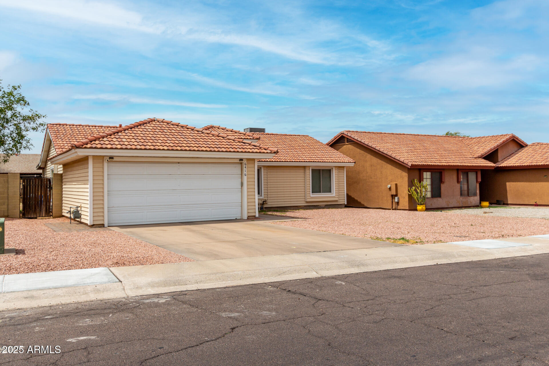 6416 S 19th Place Property Photo 3