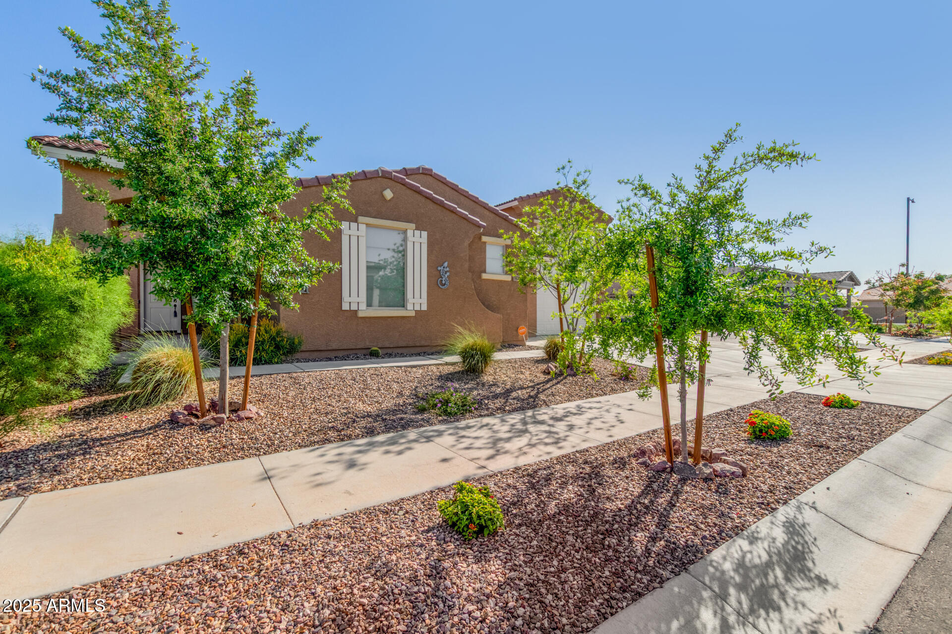 14353 W Ventura Street Property Photo 2