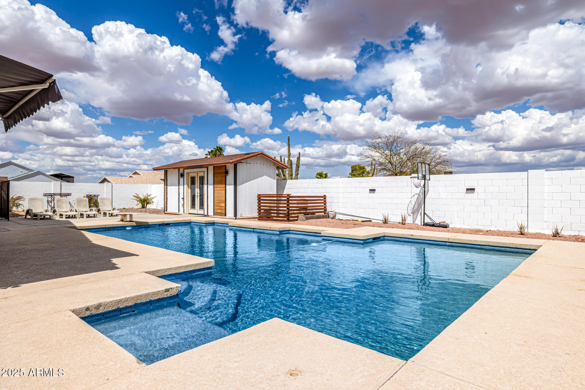 8451 W PLUM HOLLOW Drive
