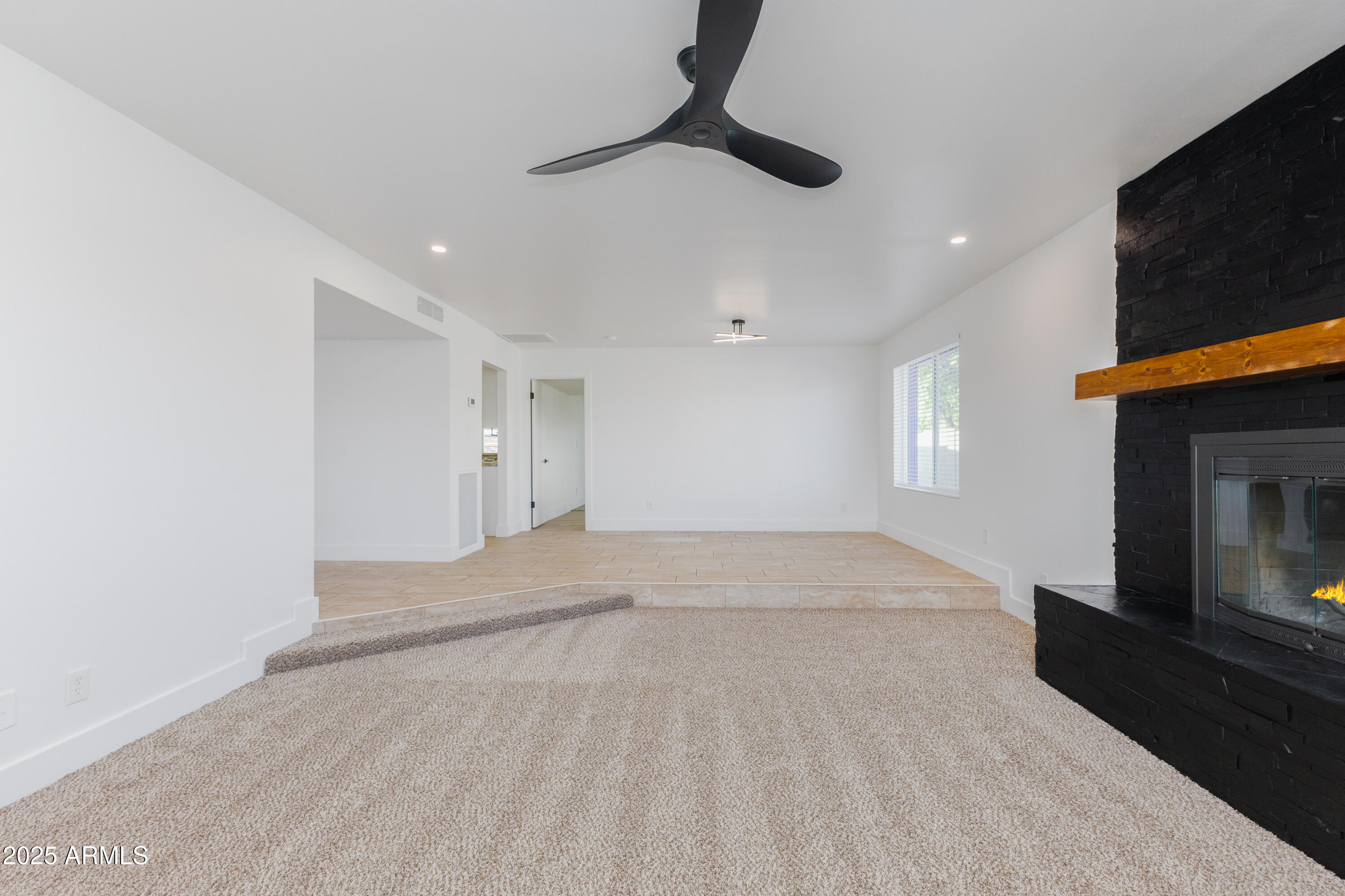 1868 E La Donna Drive Property Photo 14