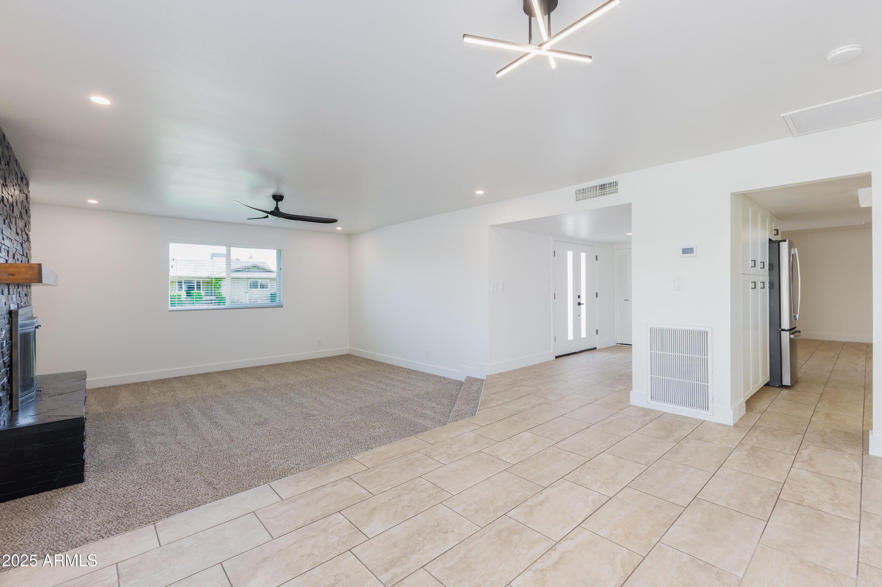 1868 E La Donna Drive Property Photo 17