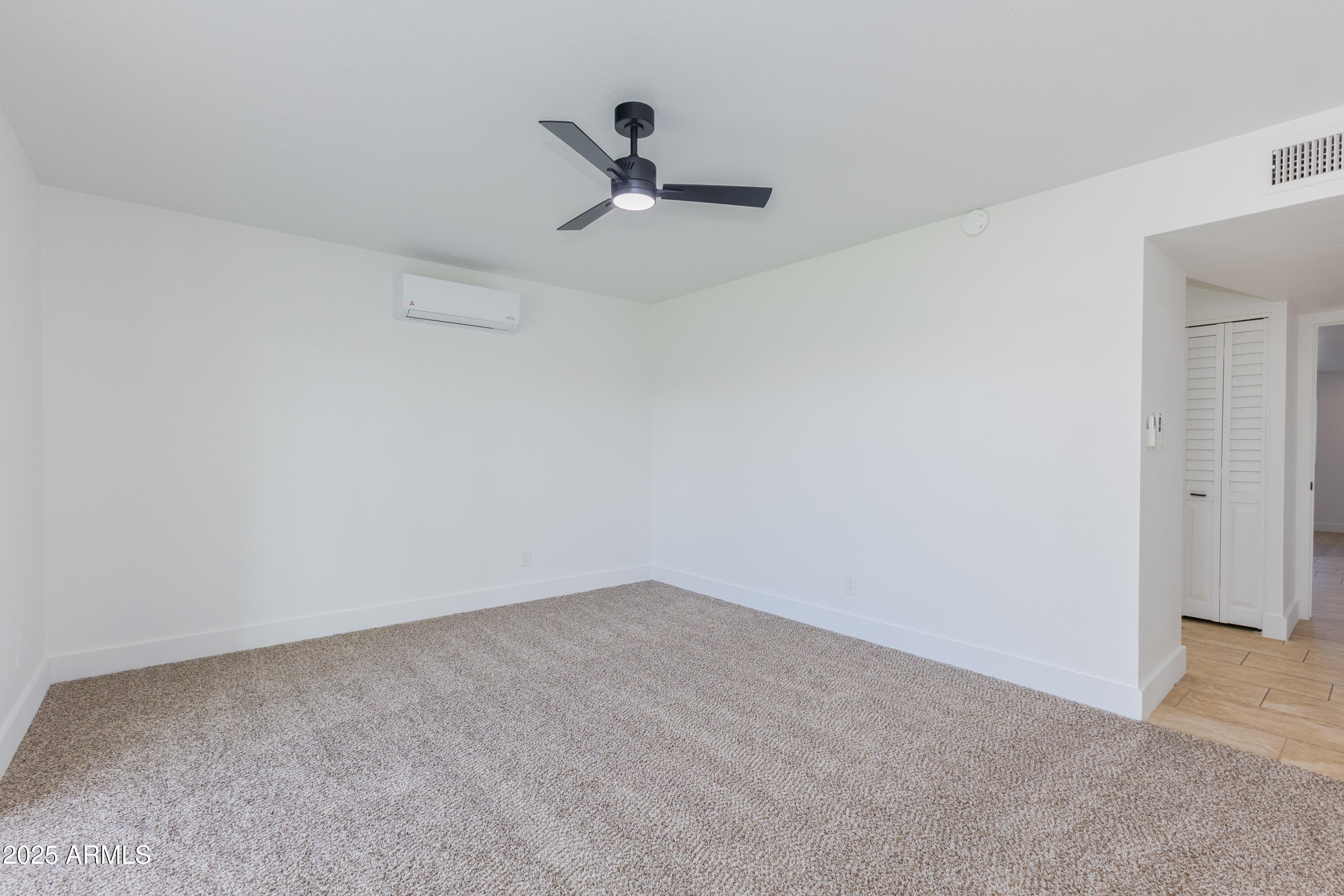 1868 E La Donna Drive Property Photo 26
