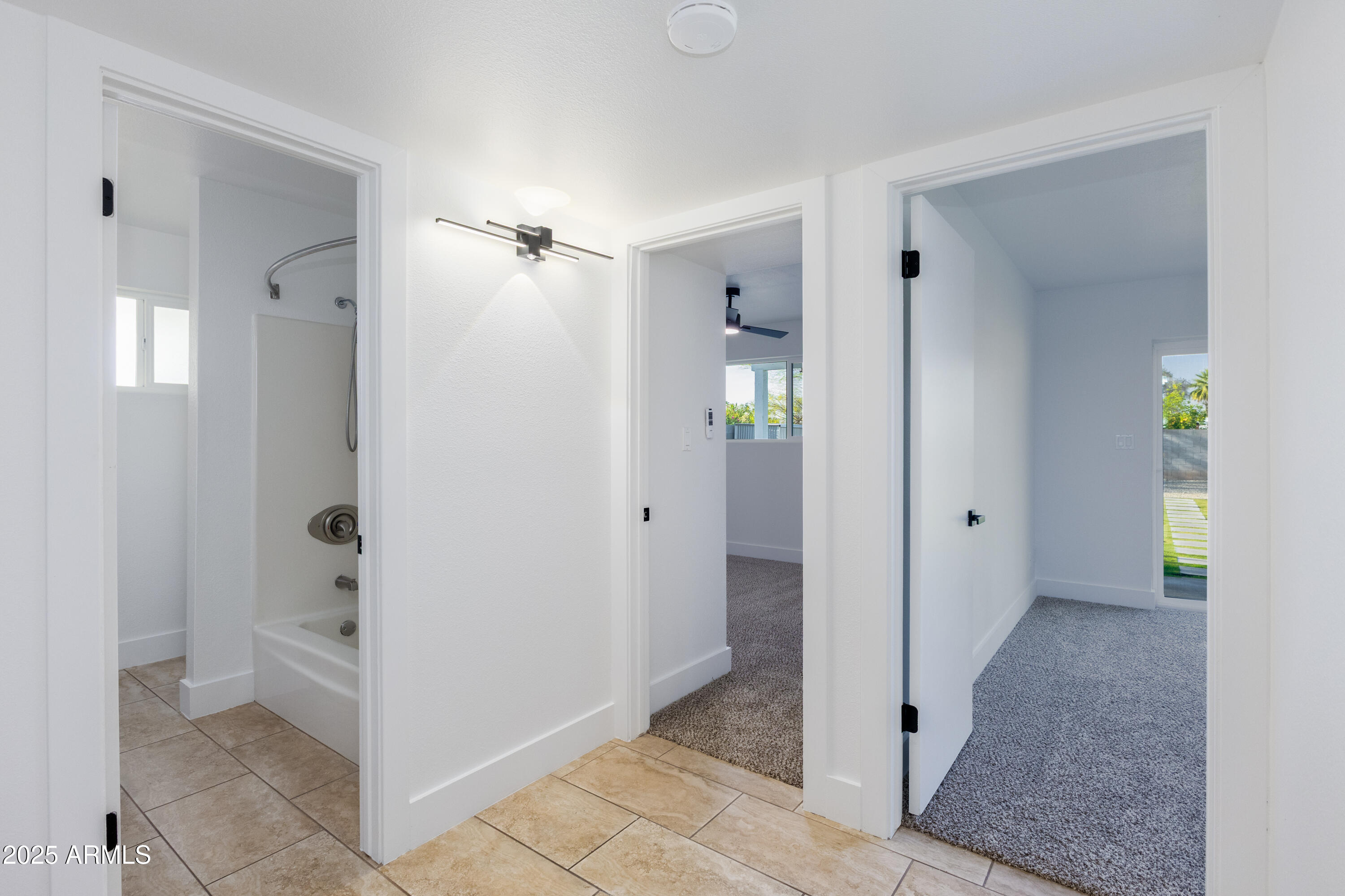 1868 E La Donna Drive Property Photo 31