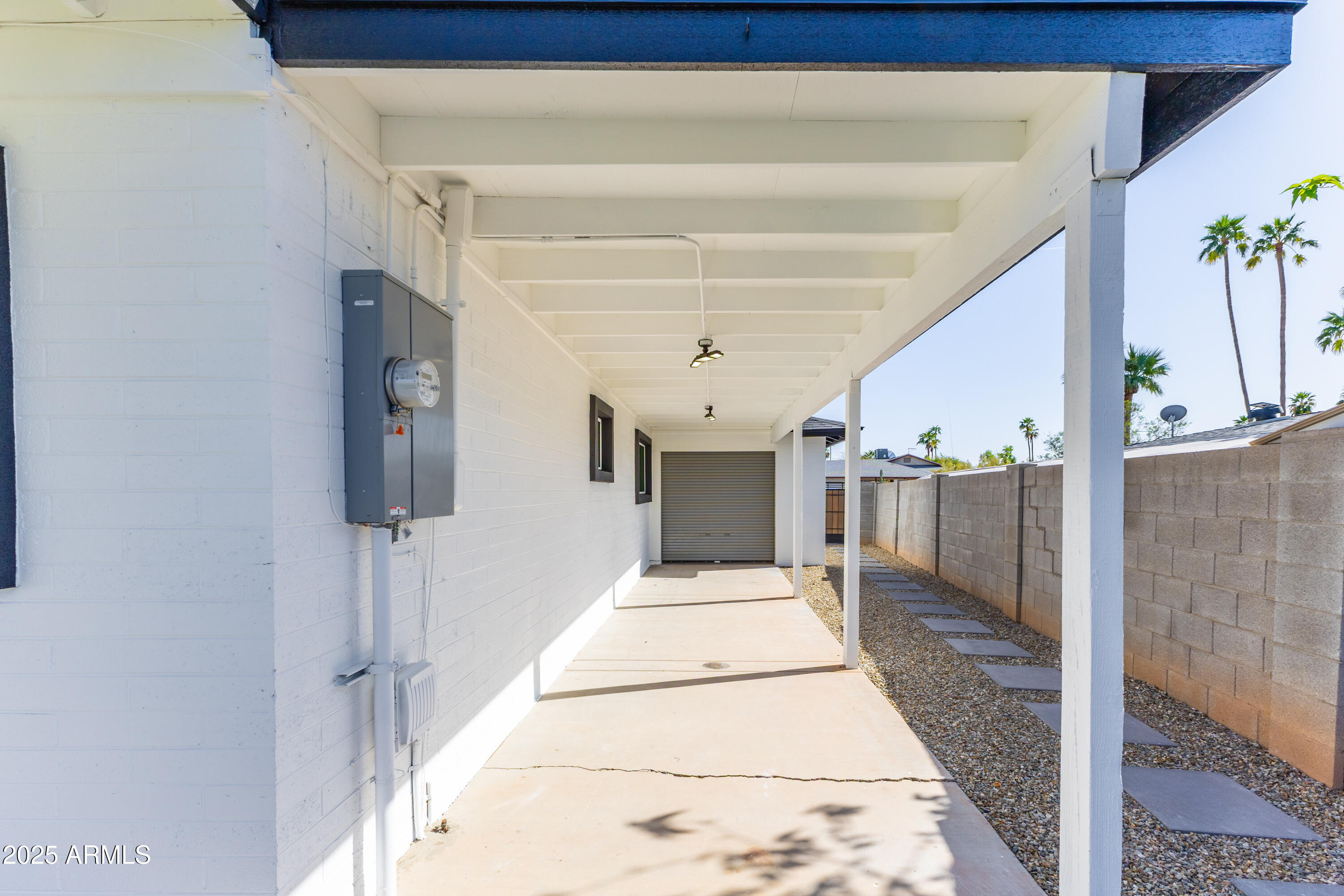 1868 E La Donna Drive Property Photo 38