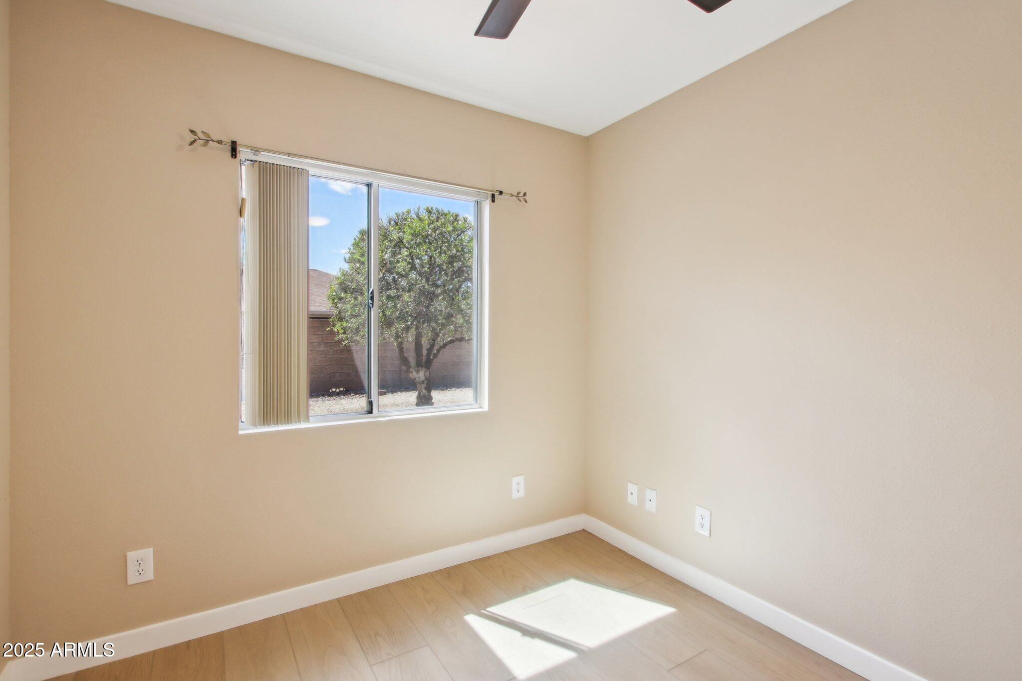 12607 W Crystal Lake Drive Property Photo 17