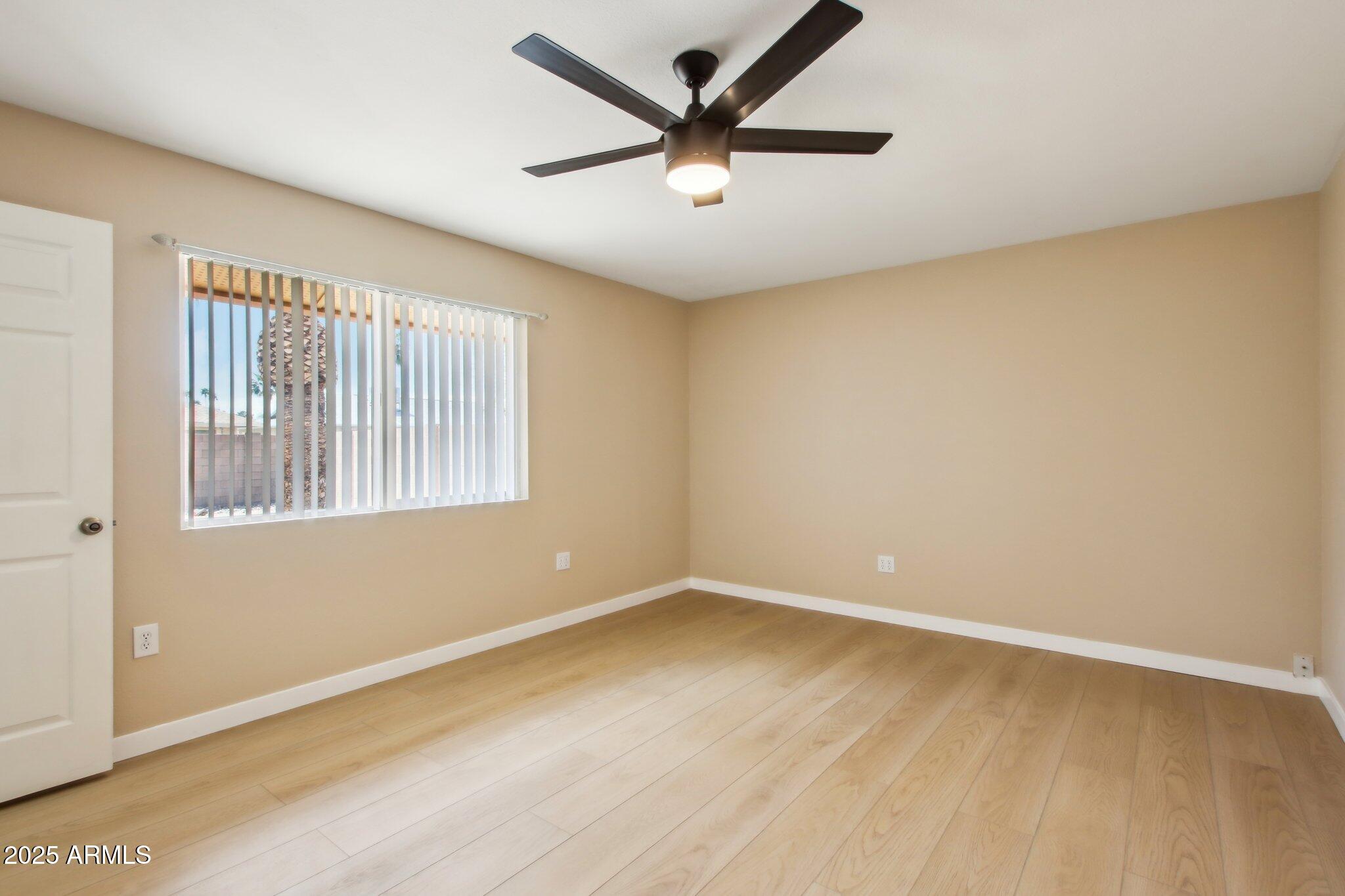 12607 W Crystal Lake Drive Property Photo 18