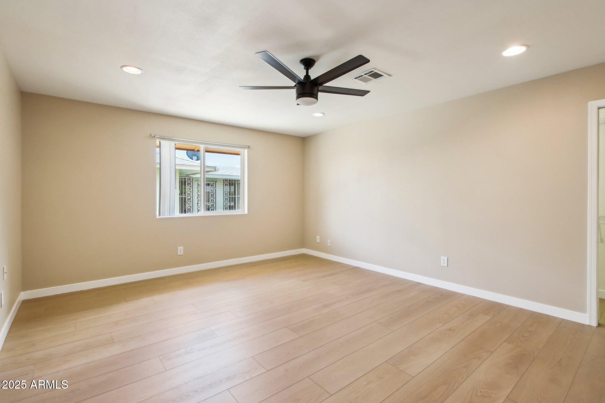 12607 W Crystal Lake Drive Property Photo 27