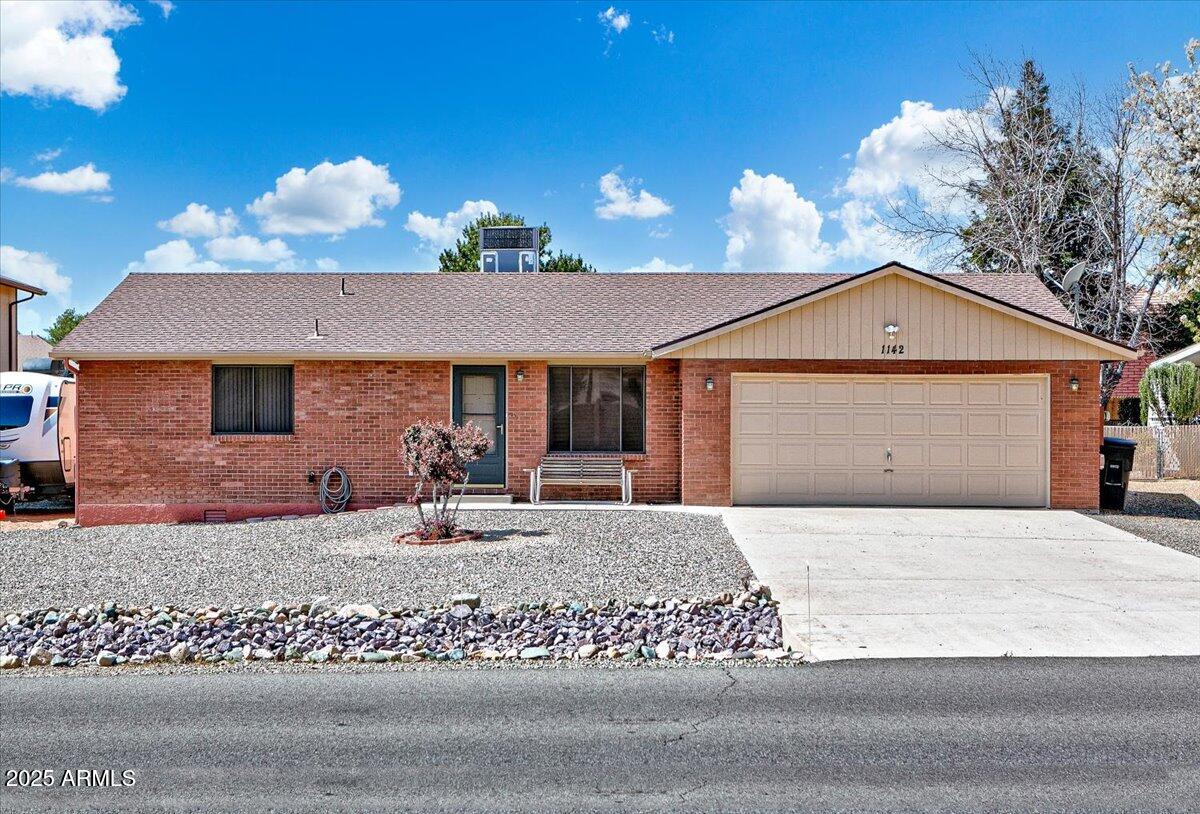 1142 N Old Chisholm Trail Property Photo
