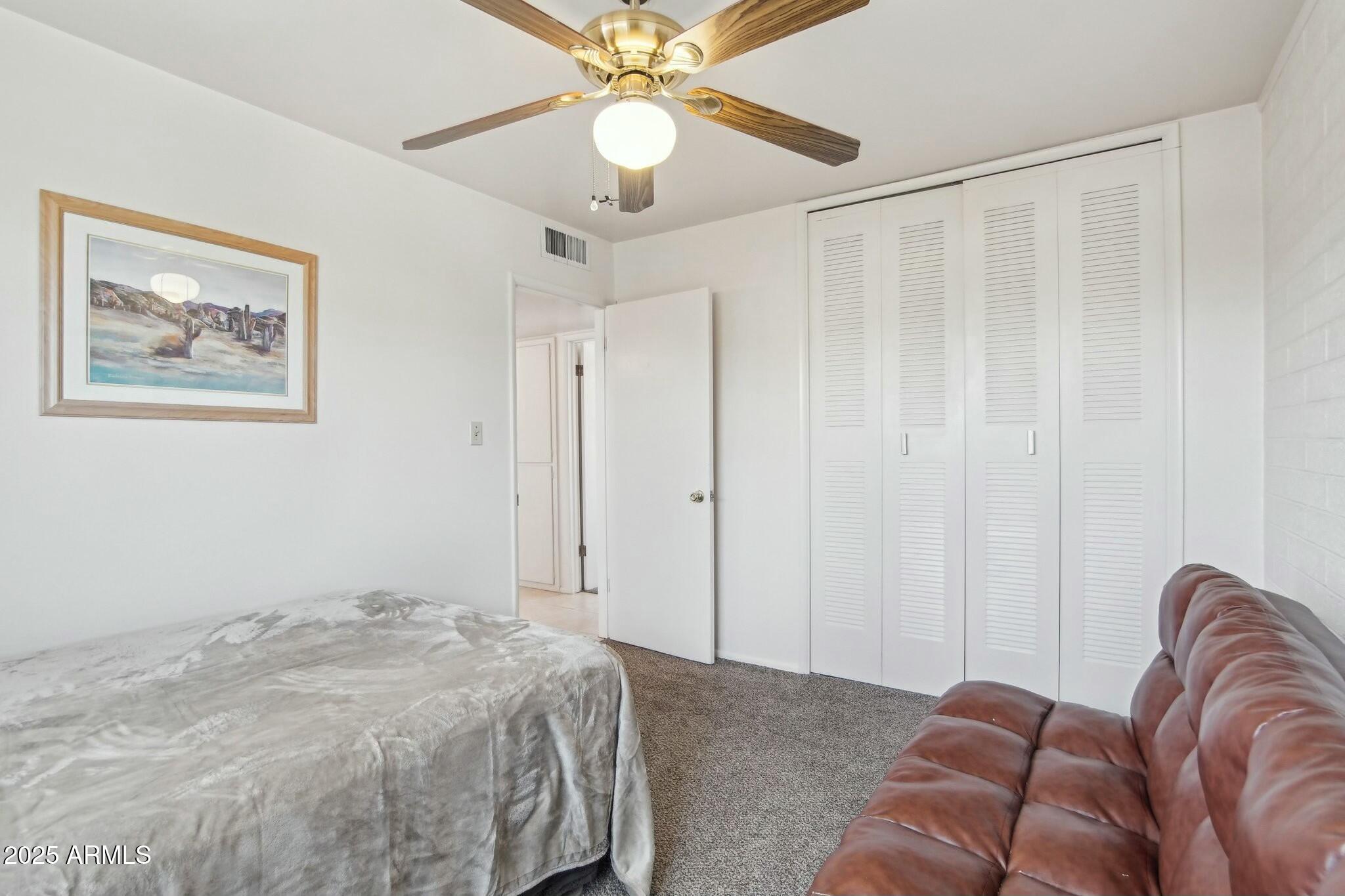 10519 W Sun City Boulevard Property Photo 16