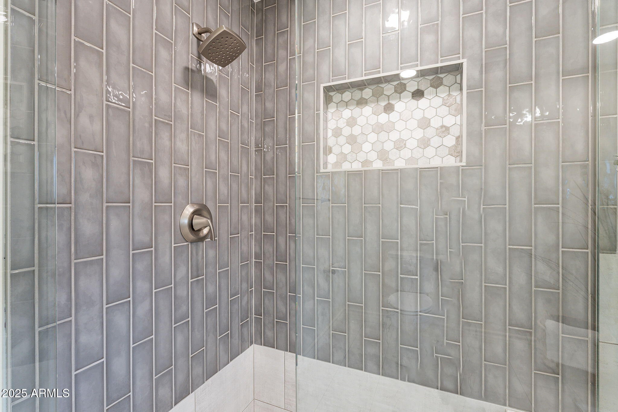 1329 E Whalers Way Property Photo 43