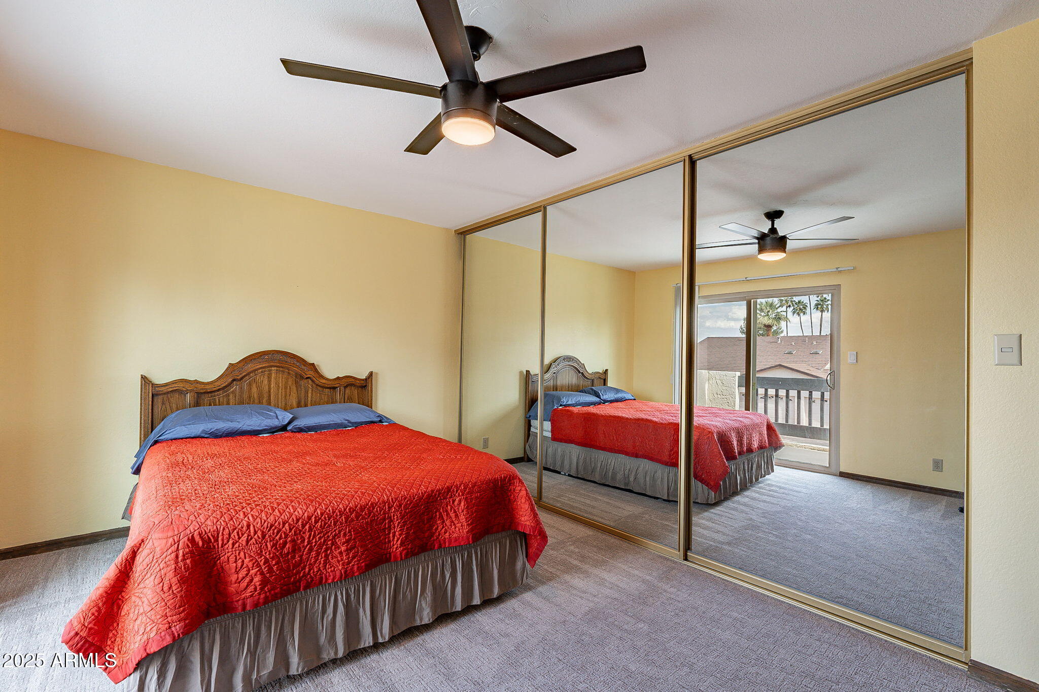 1329 E Whalers Way Property Photo 46