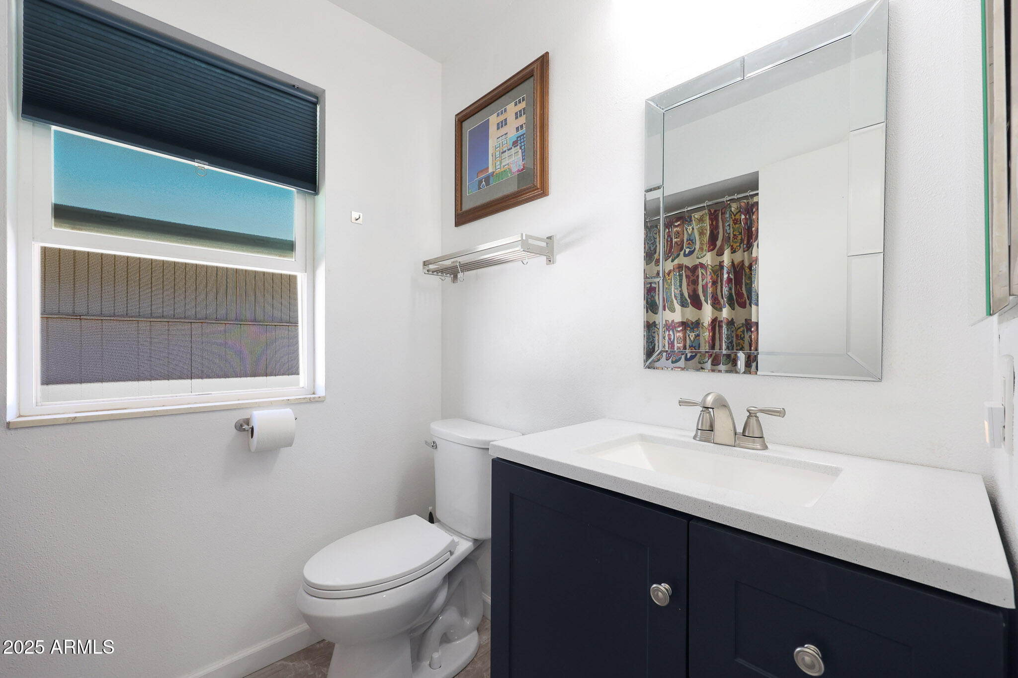 10204 W Mission Lane Property Photo 16
