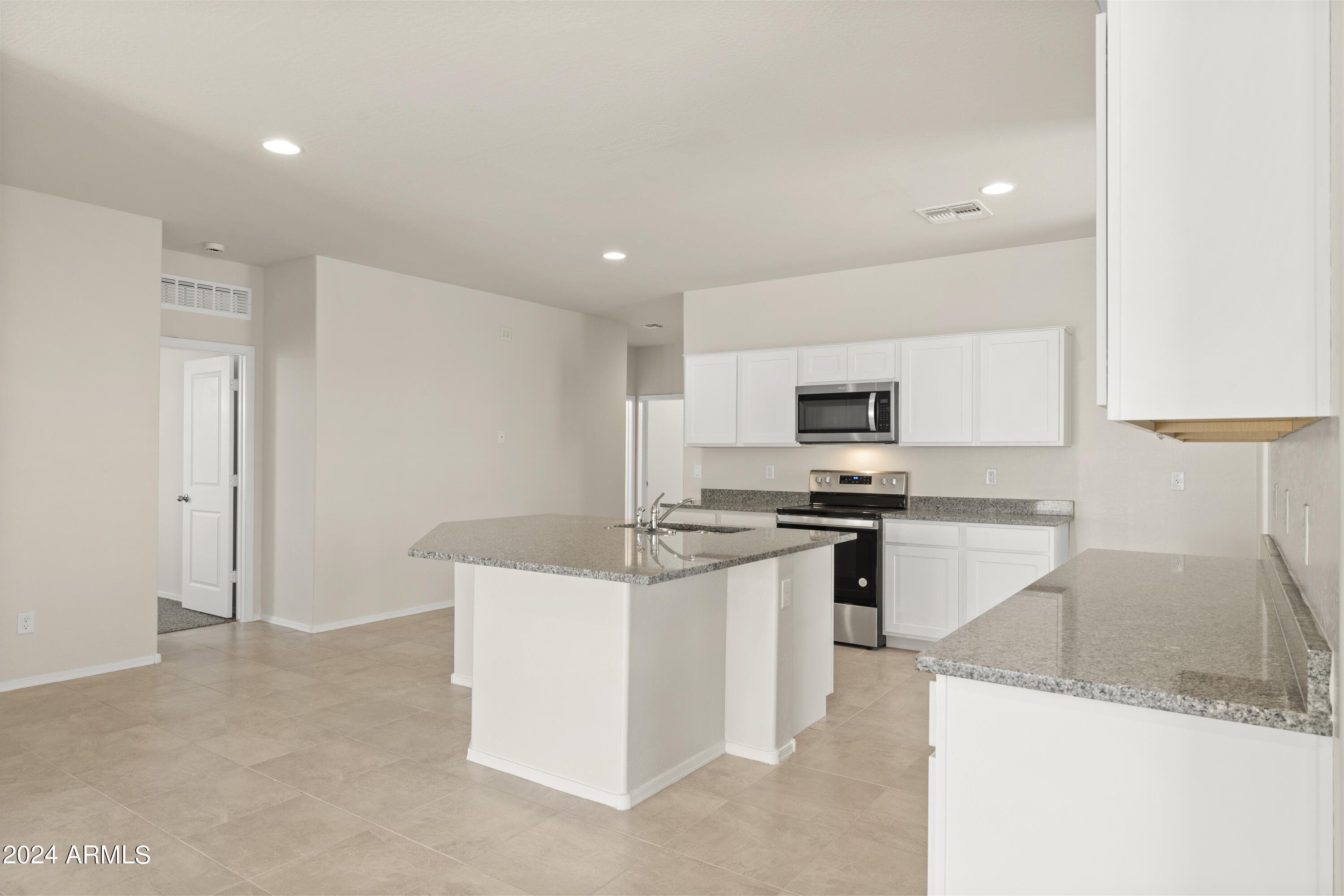 5824 E Axle Lane Property Photo 28