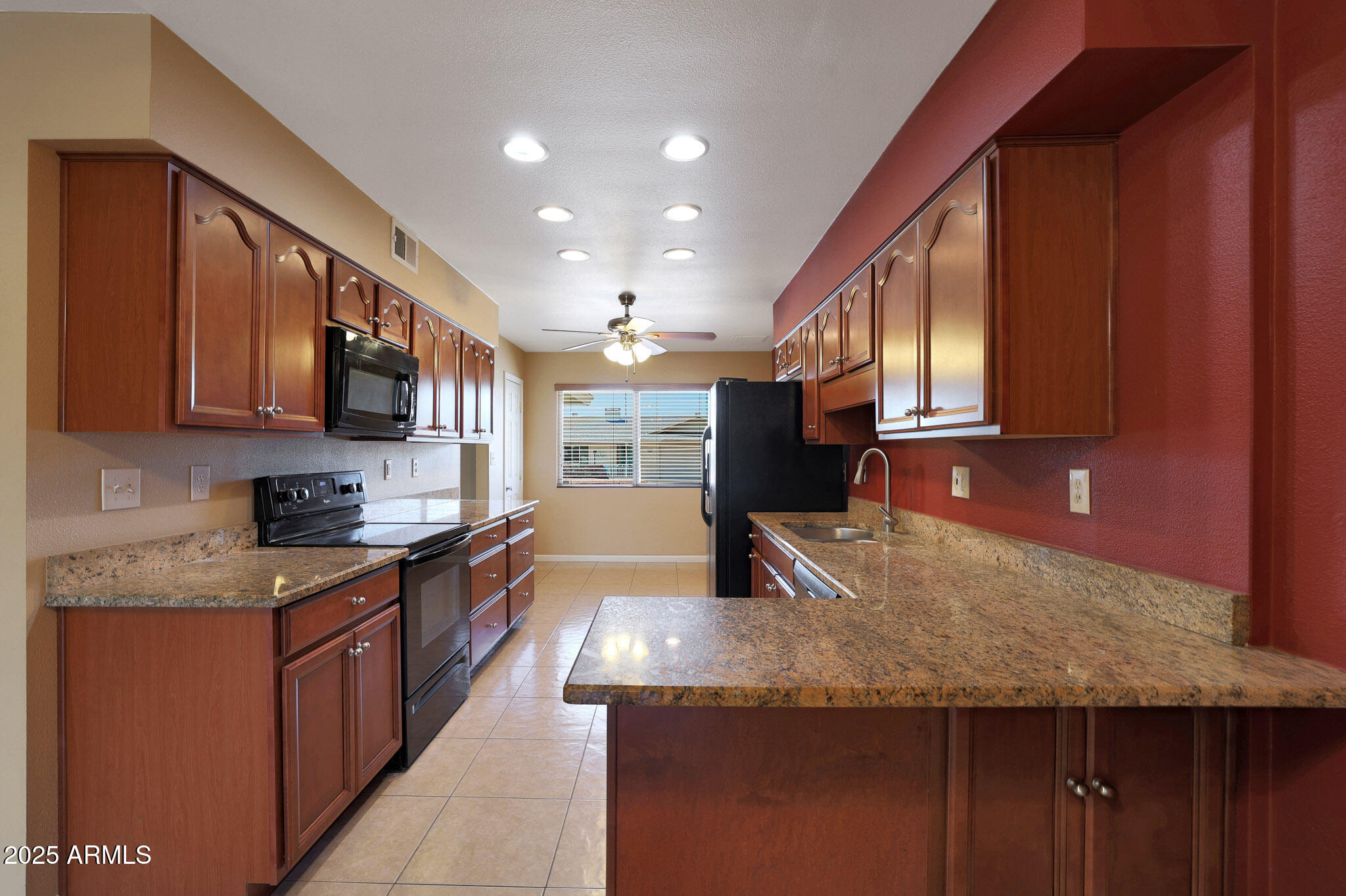 13824 N Kaanapali Drive Property Photo 2