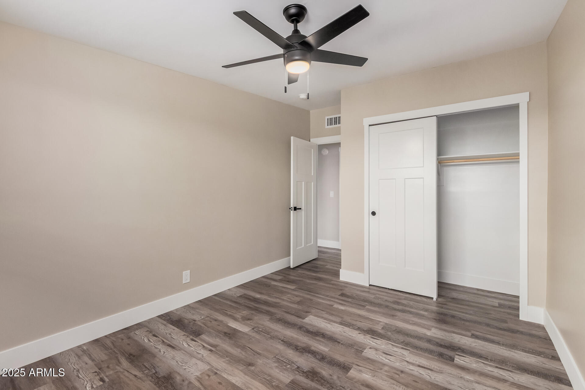 3331 N 66th Place Property Photo 14