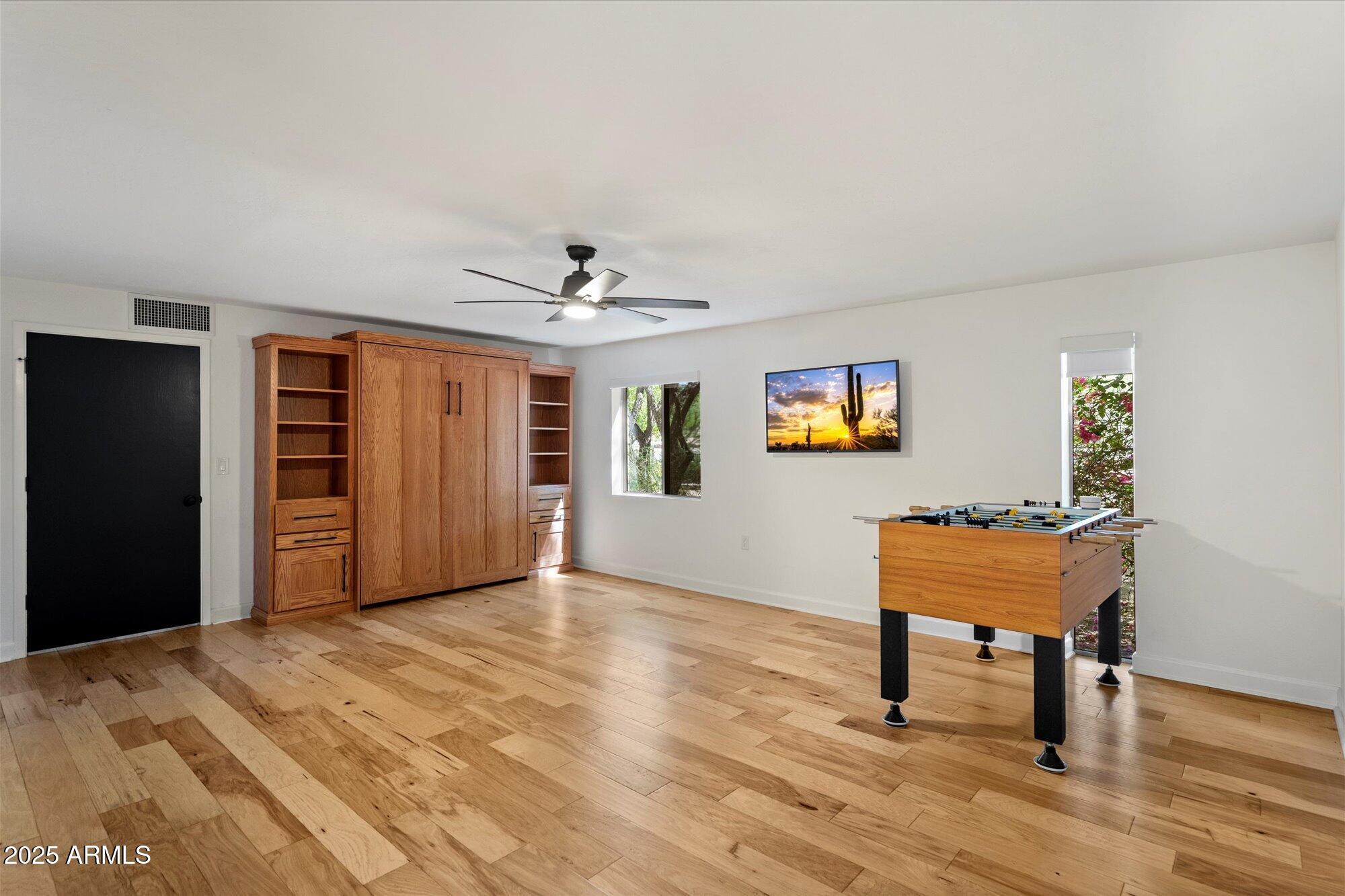 4646 E Shadow Rock Road Property Photo 20