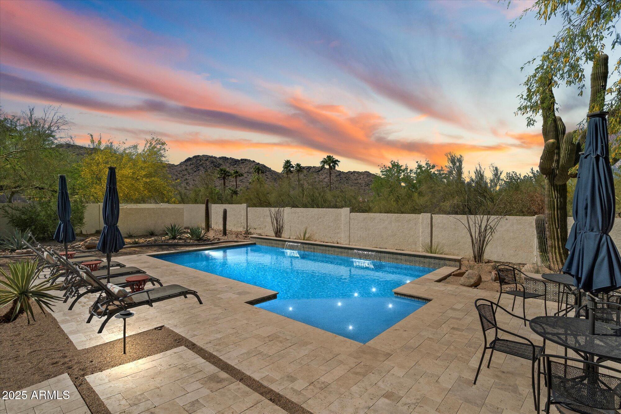 4646 E Shadow Rock Road Property Photo 32