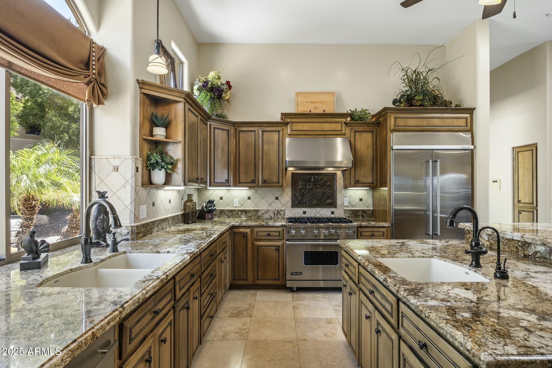 11904 E Desert Trail Road Property Photo 4