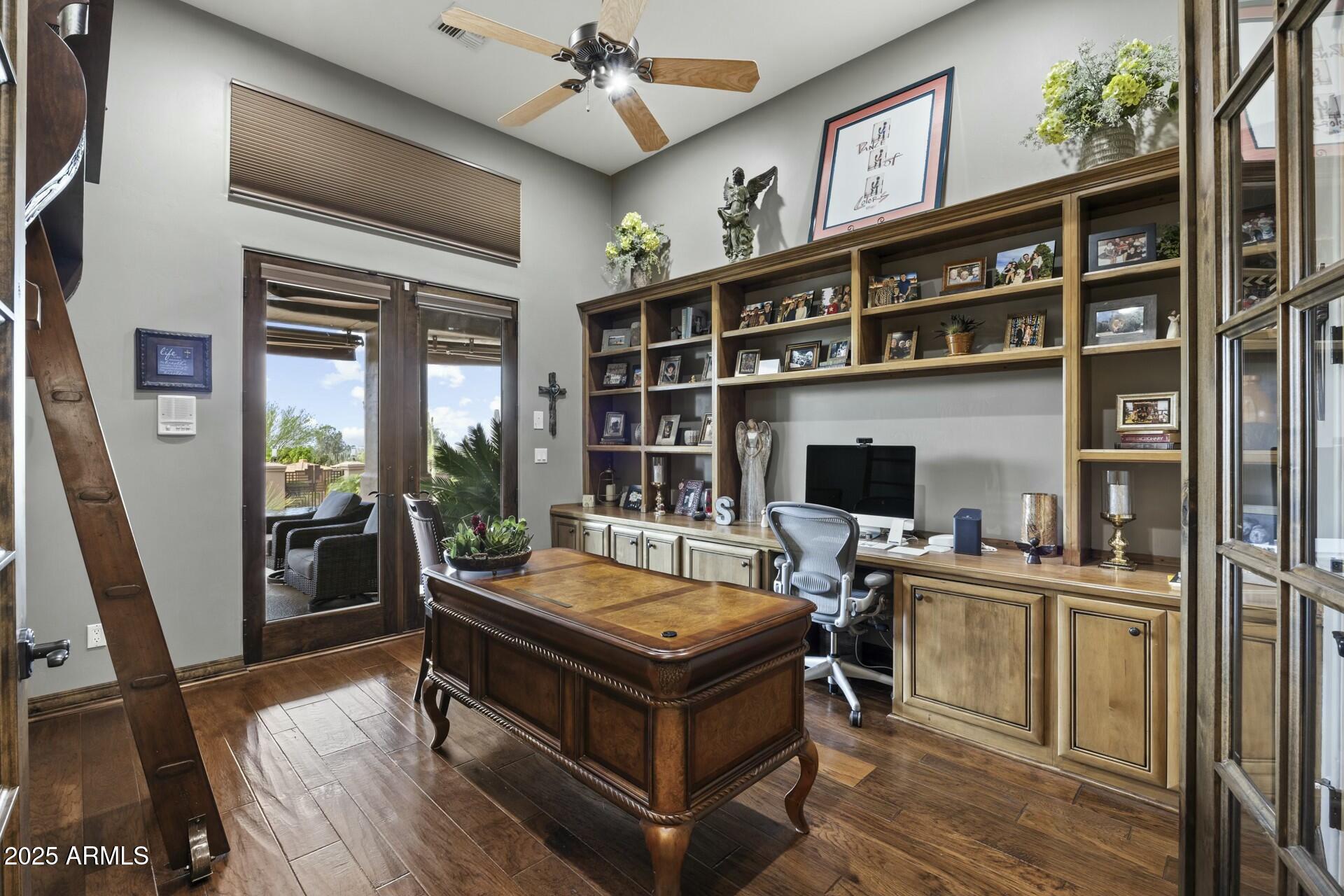 11904 E Desert Trail Road Property Photo 7