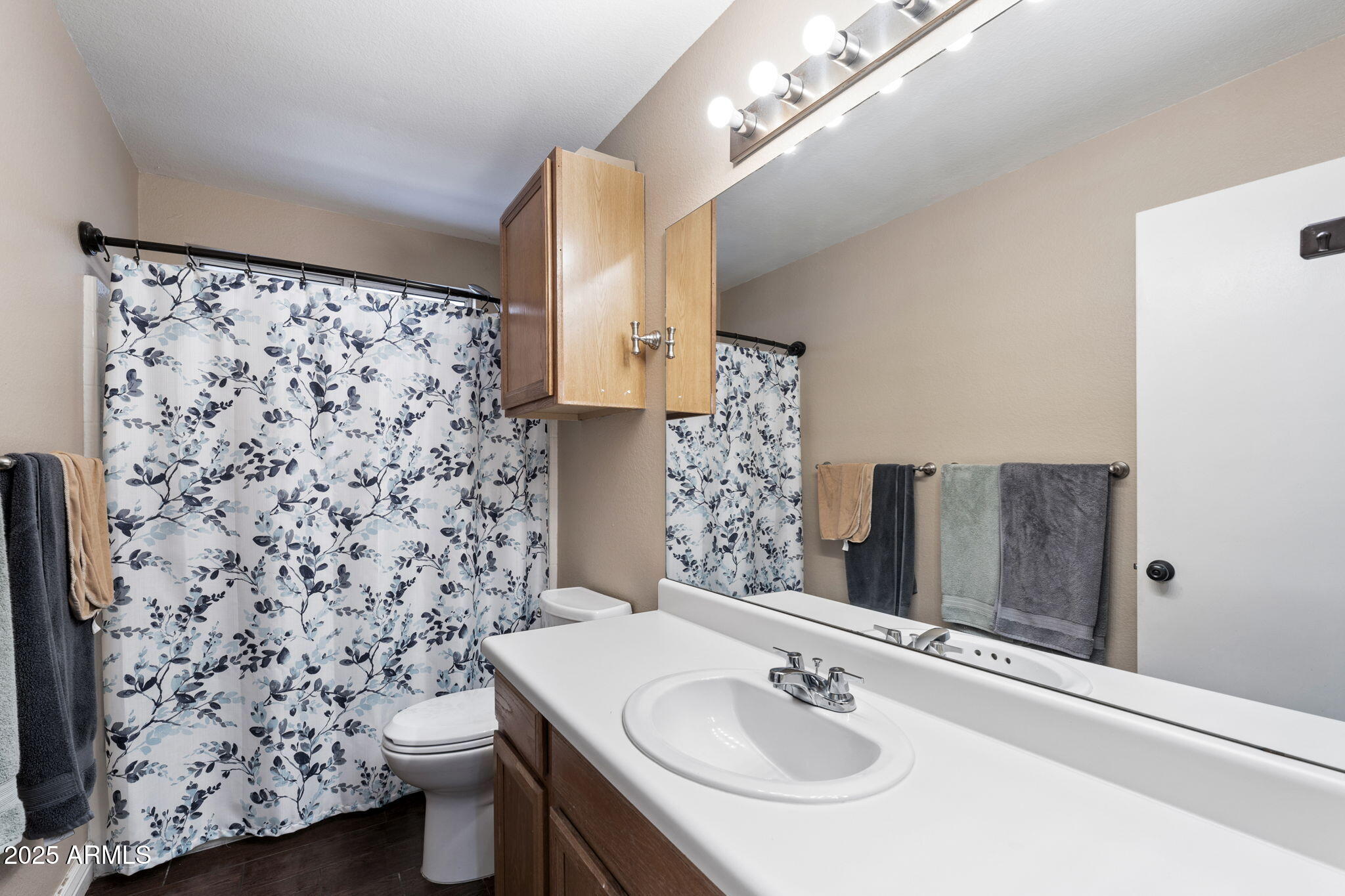 5144 E Colby Street Property Photo 10