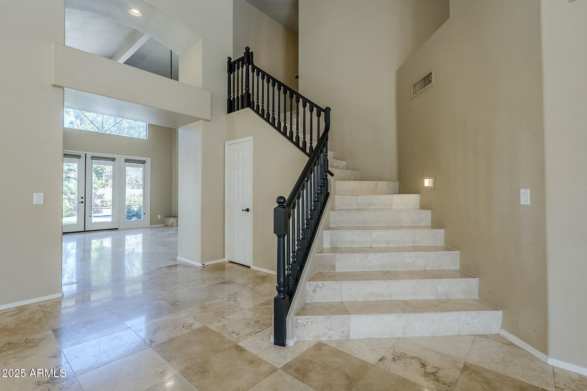 14836 S 14th Place Property Photo 11
