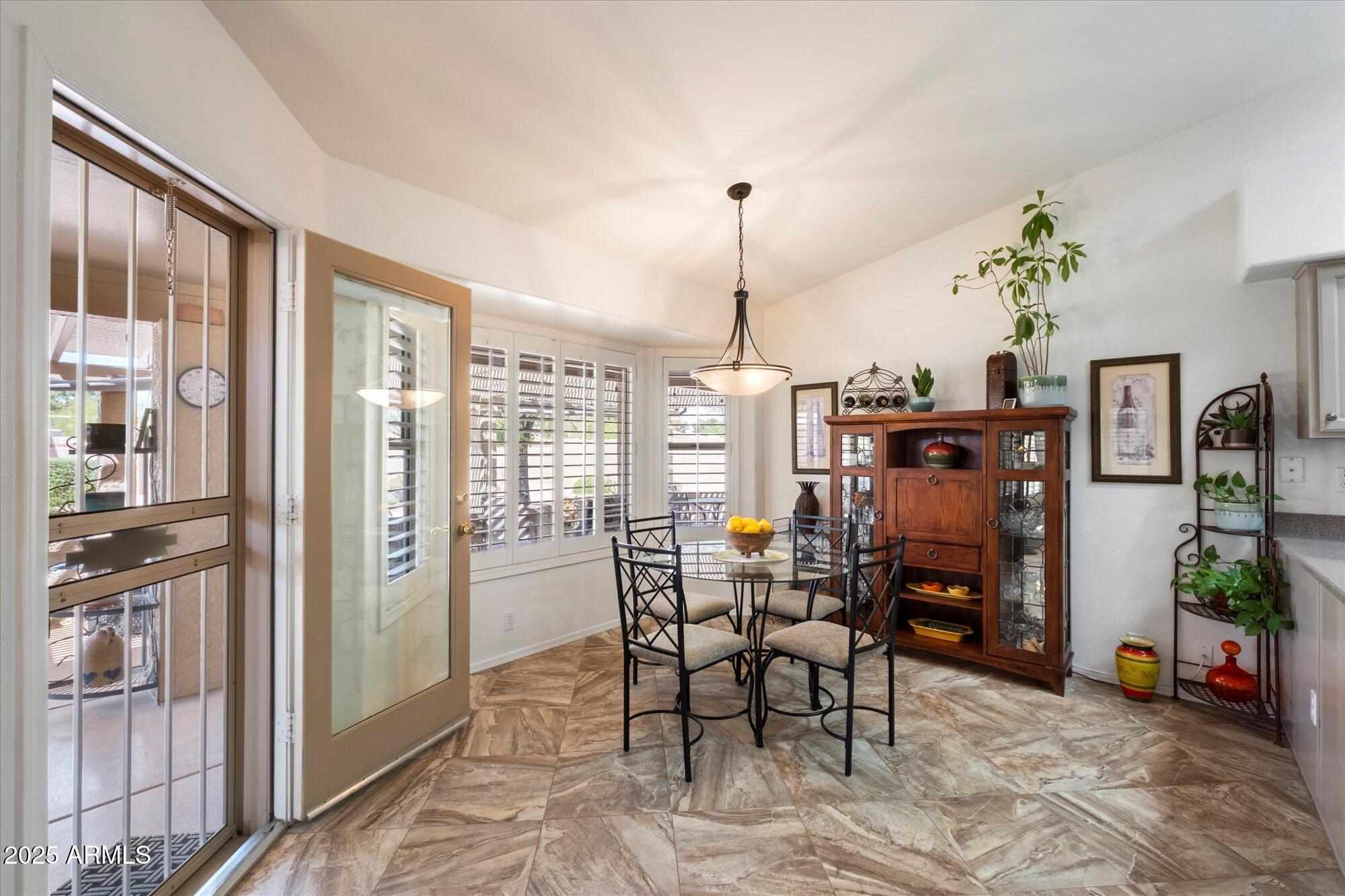 8546 W Wescott Drive Property Photo 10