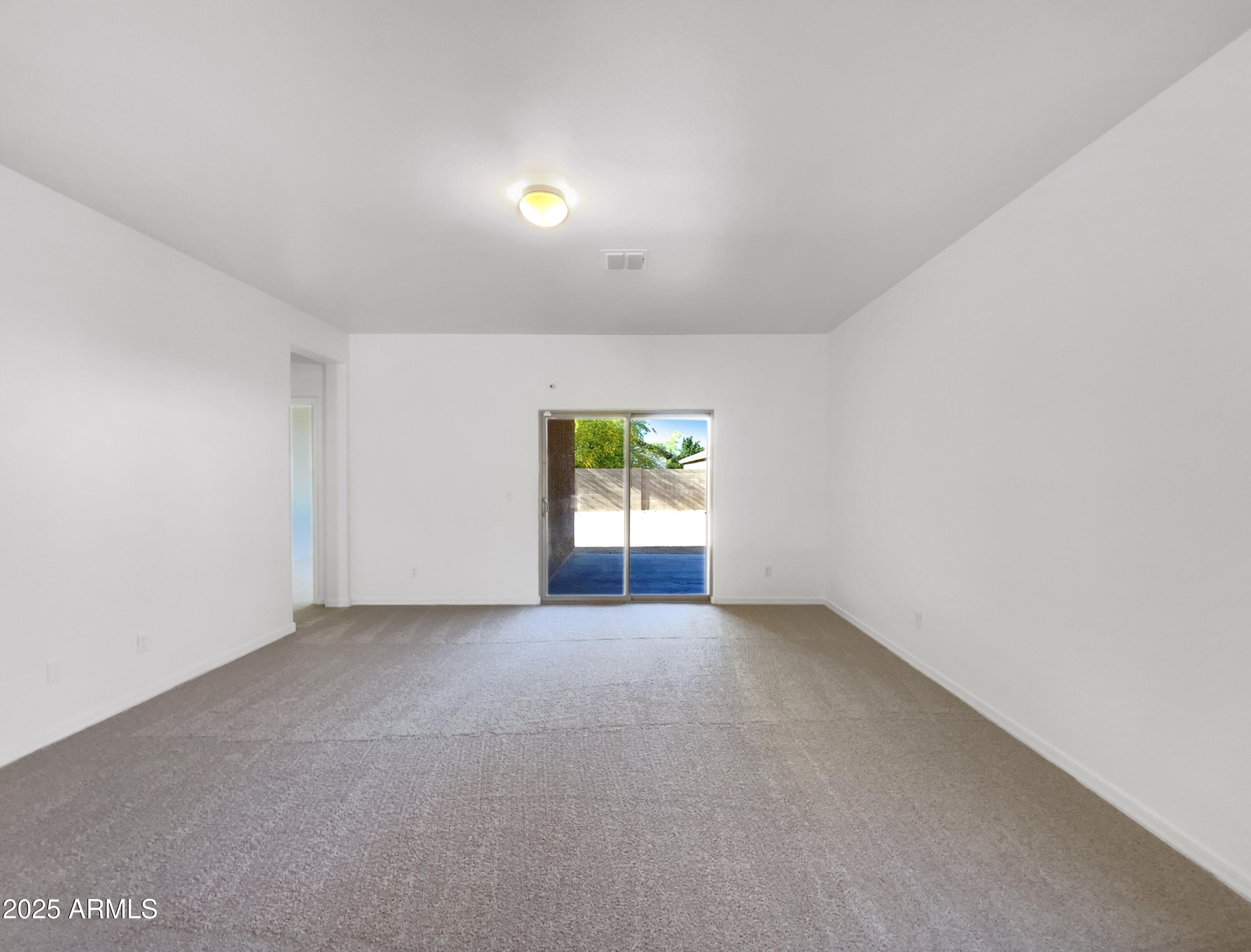 13184 E Tumbleweed Lane Property Photo 3