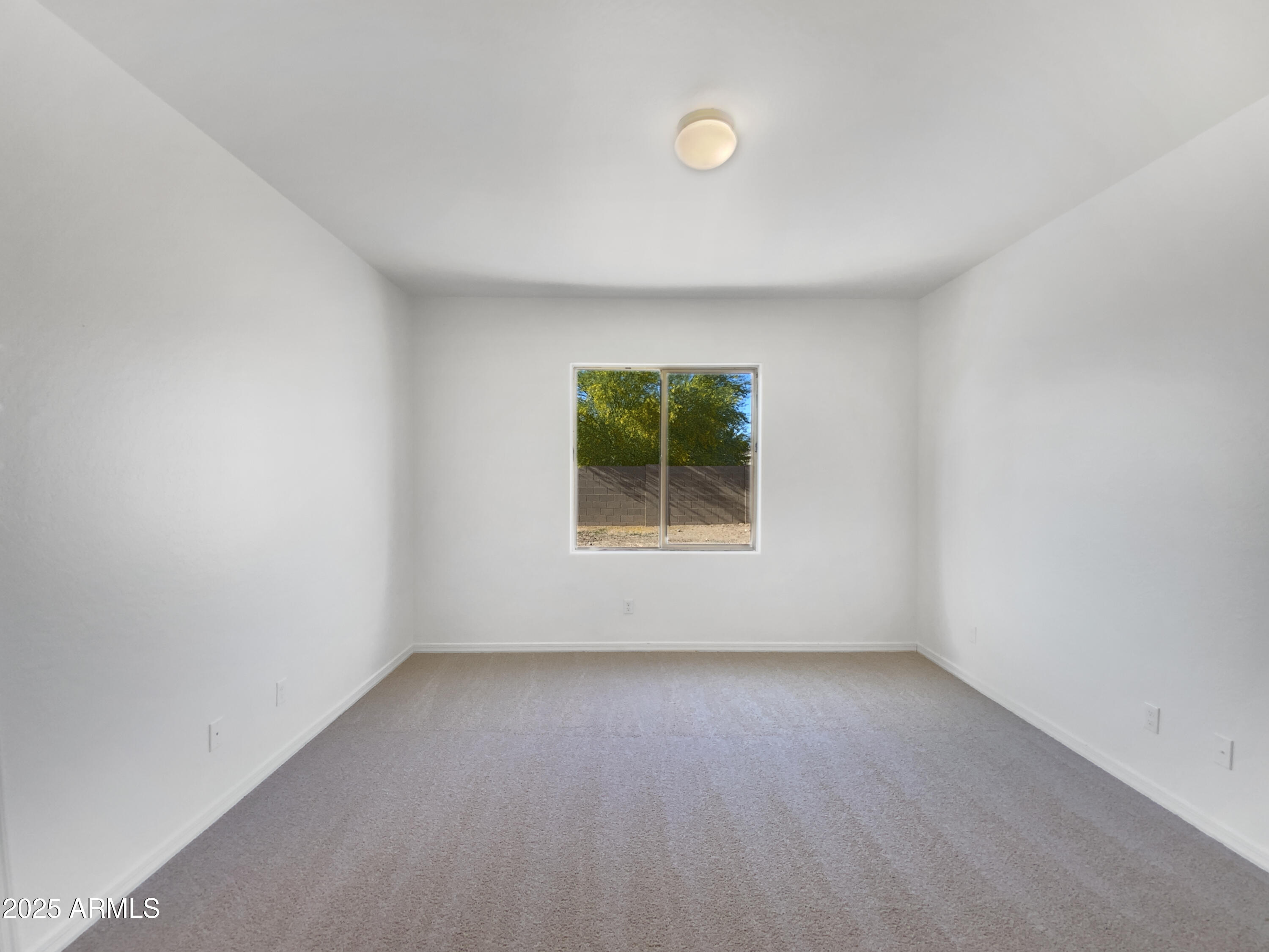 13184 E Tumbleweed Lane Property Photo 5