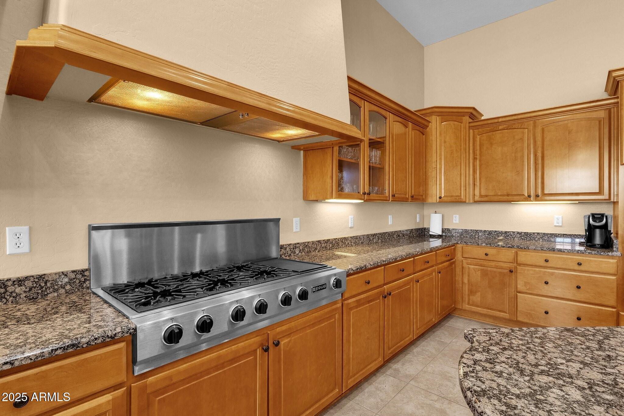 8034 E Sugarloaf Circle Property Photo 14