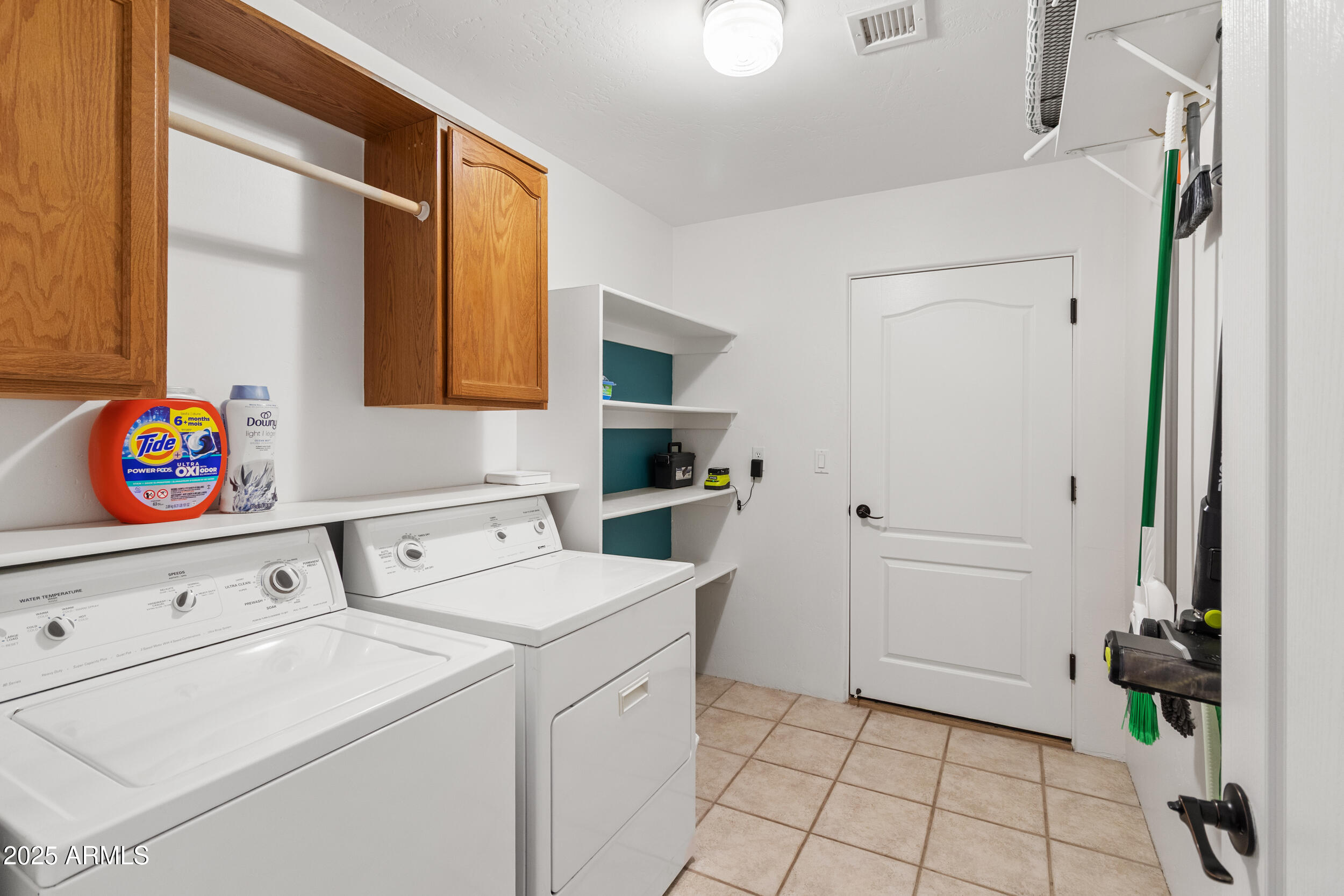 1595 S Aspaas Road Property Photo 23