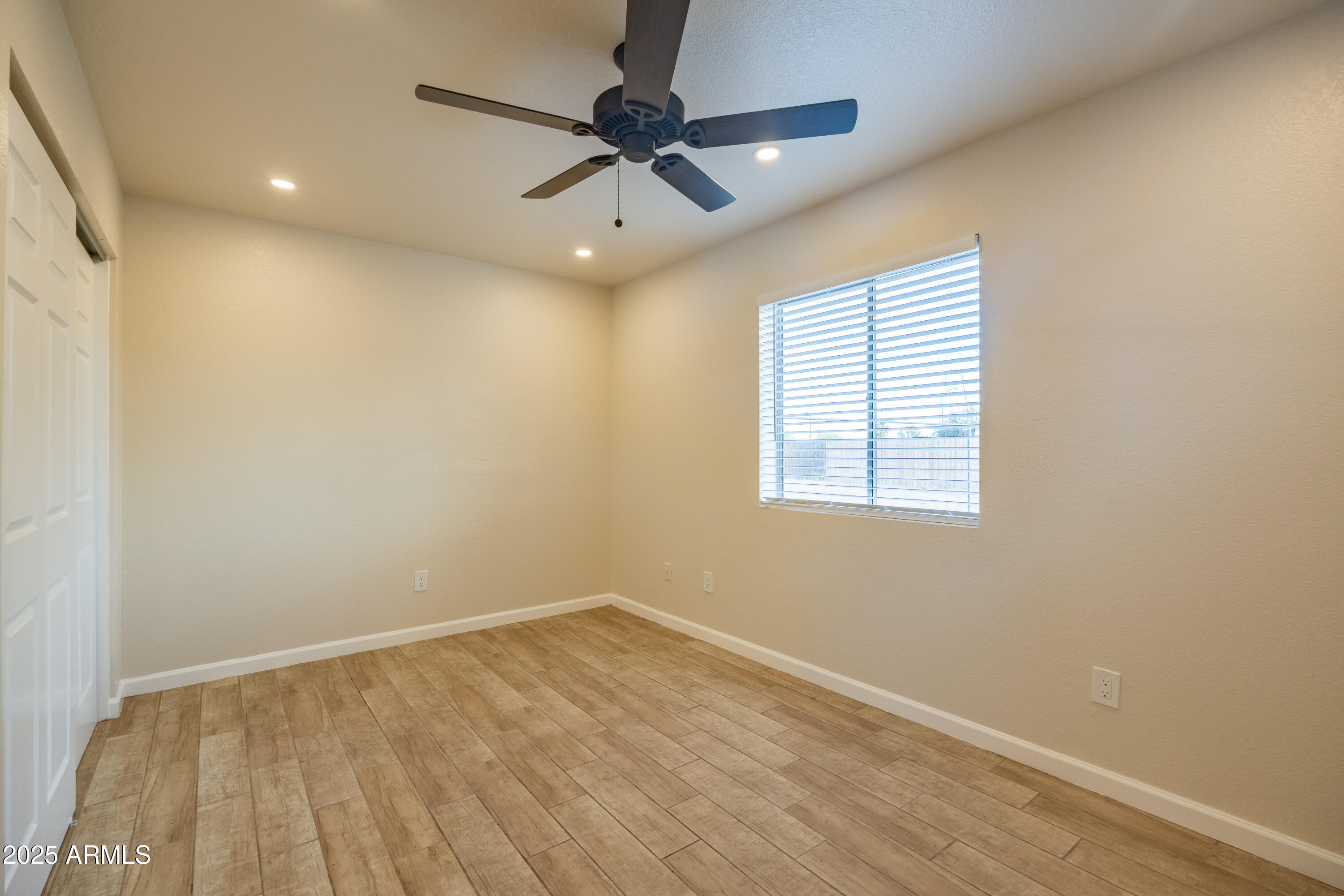 1215 E Ontario Court Property Photo 18