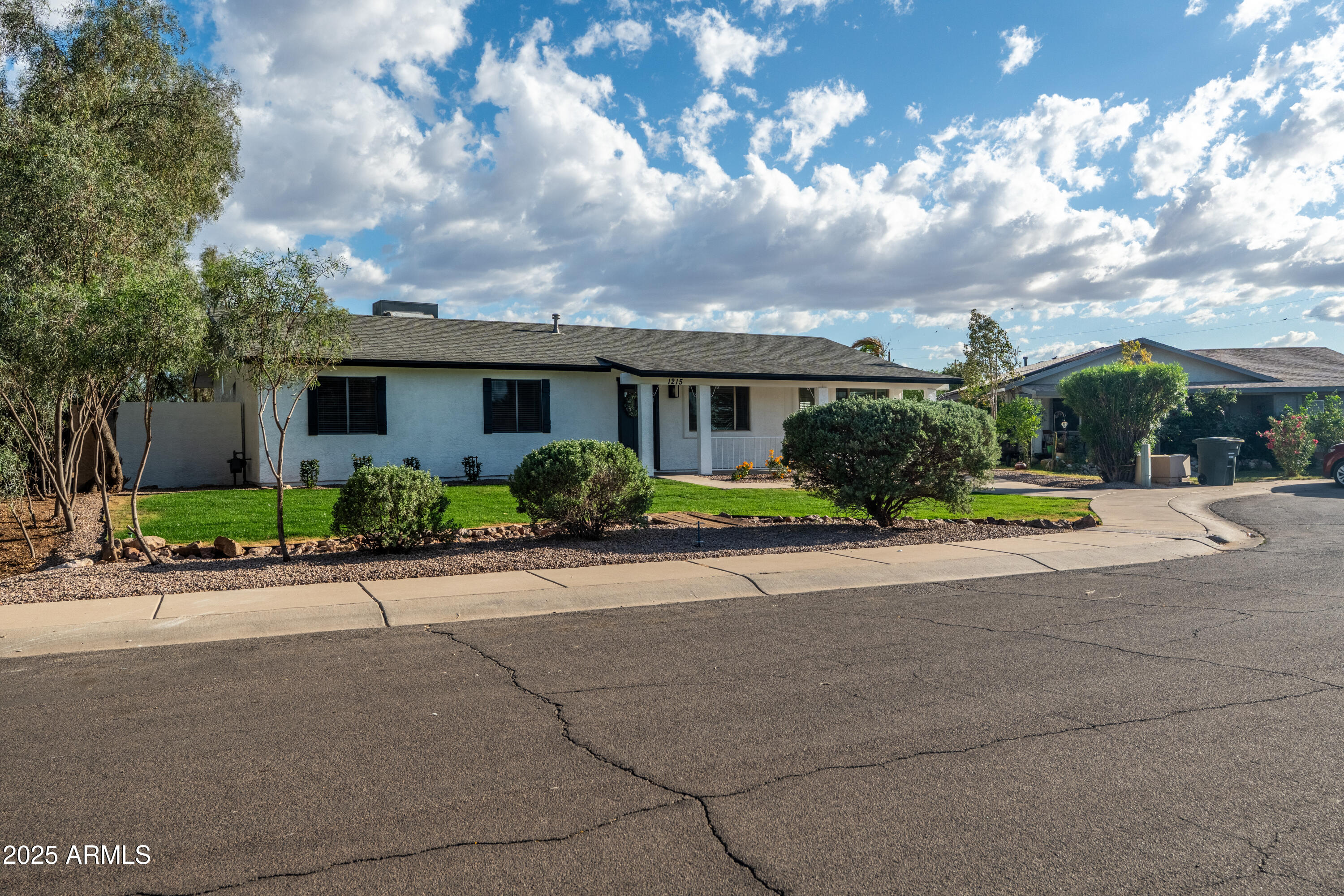 1215 E Ontario Court Property Photo 32