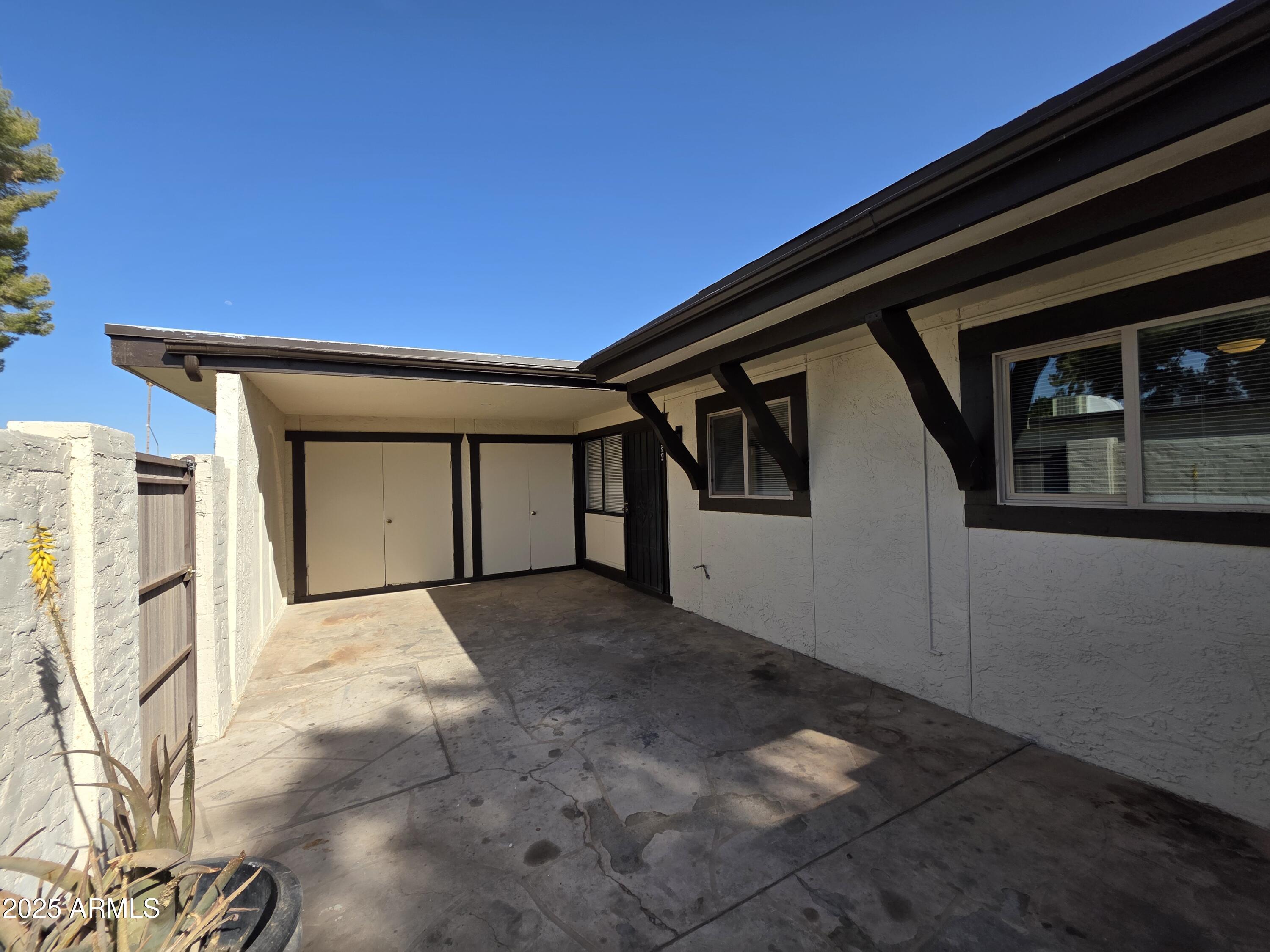 720 S Dobson Road Property Photo 5