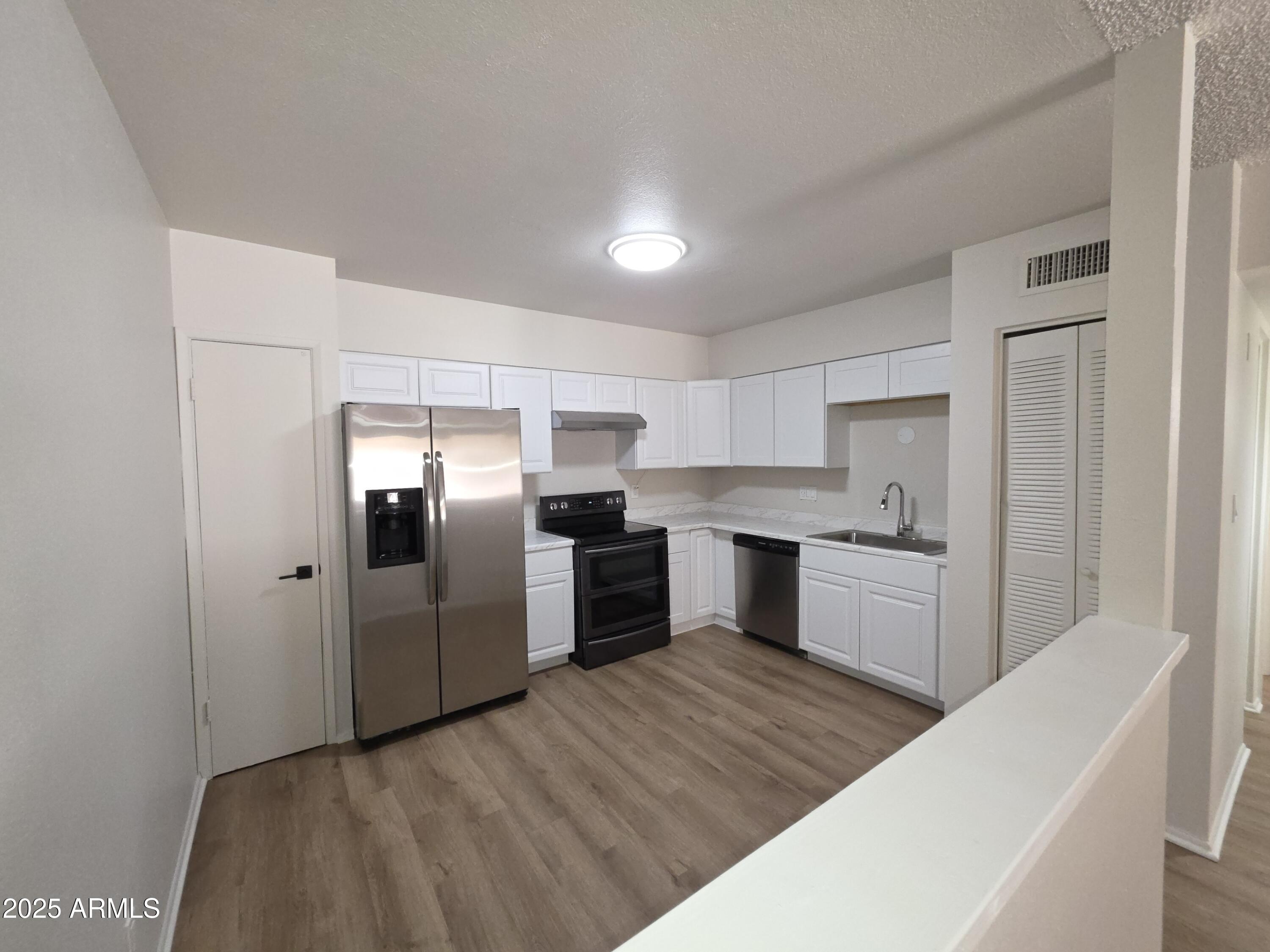 720 S Dobson Road Property Photo 8