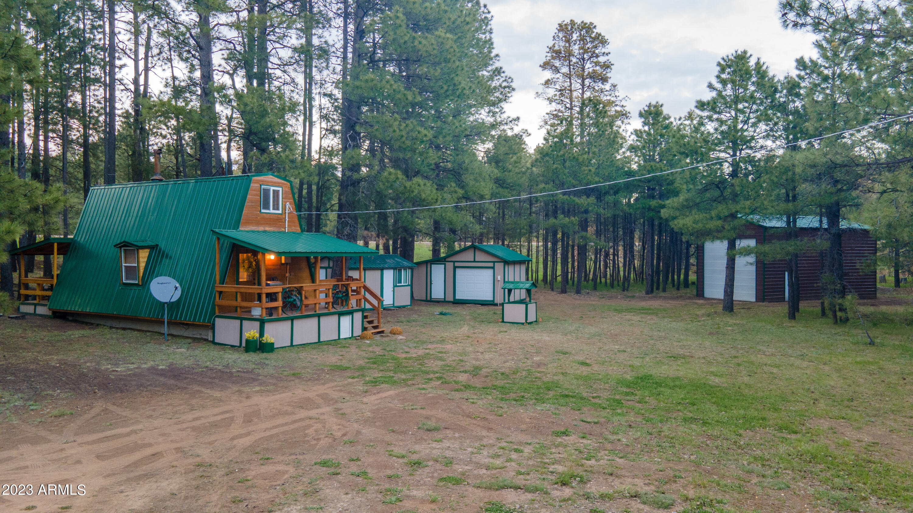 1053 Pond Circle Property Photo 1