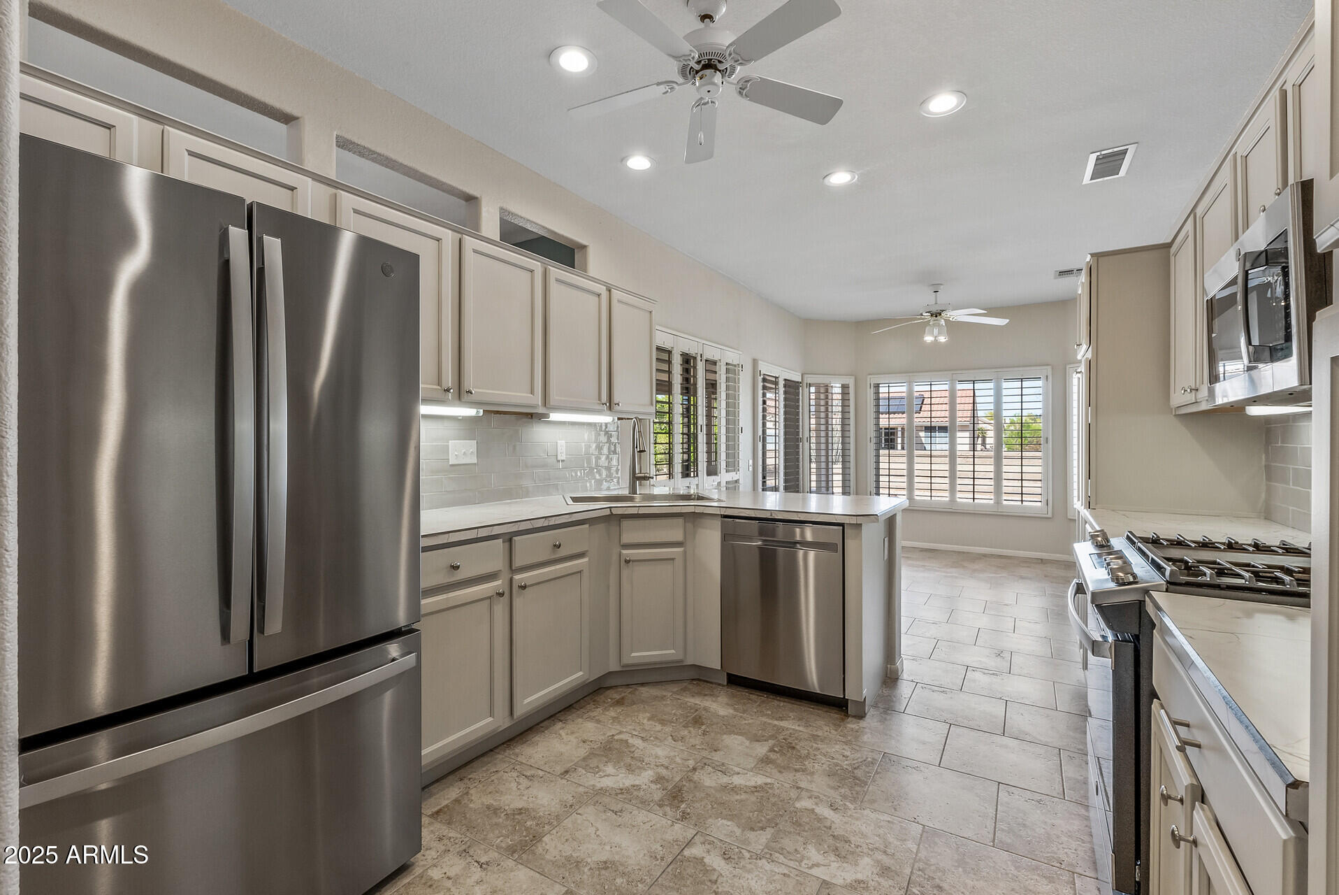 14422 W Las Brizas Lane Property Photo 4