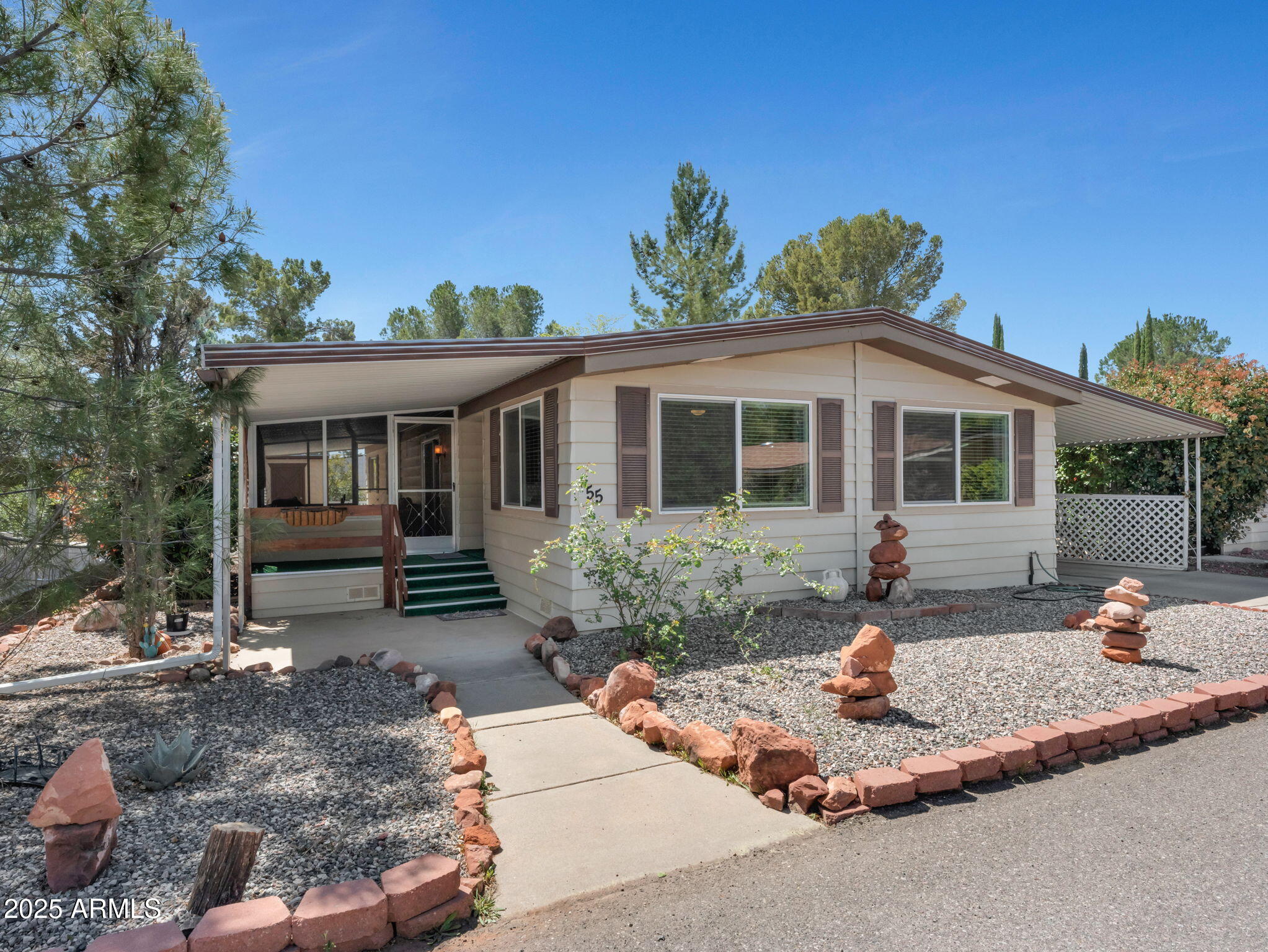 6770 W State Route 89a Property Photo 1