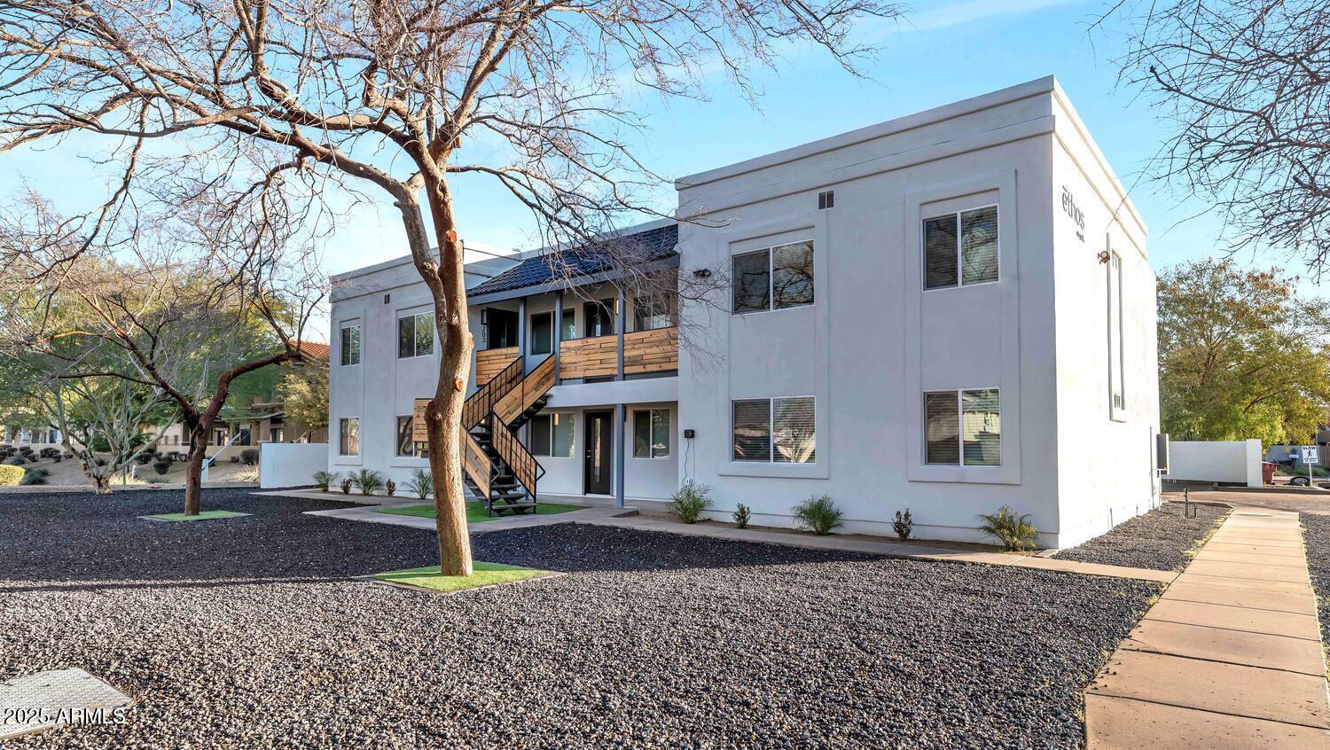 7602 E Polk Street Property Photo 2