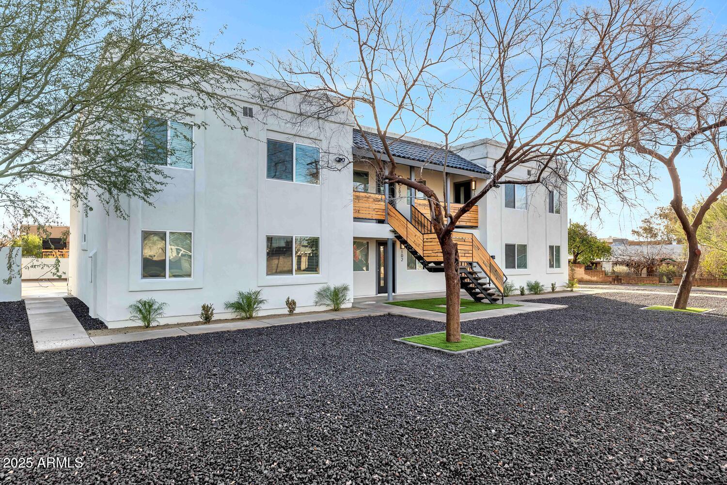 7602 E Polk Street Property Photo 3