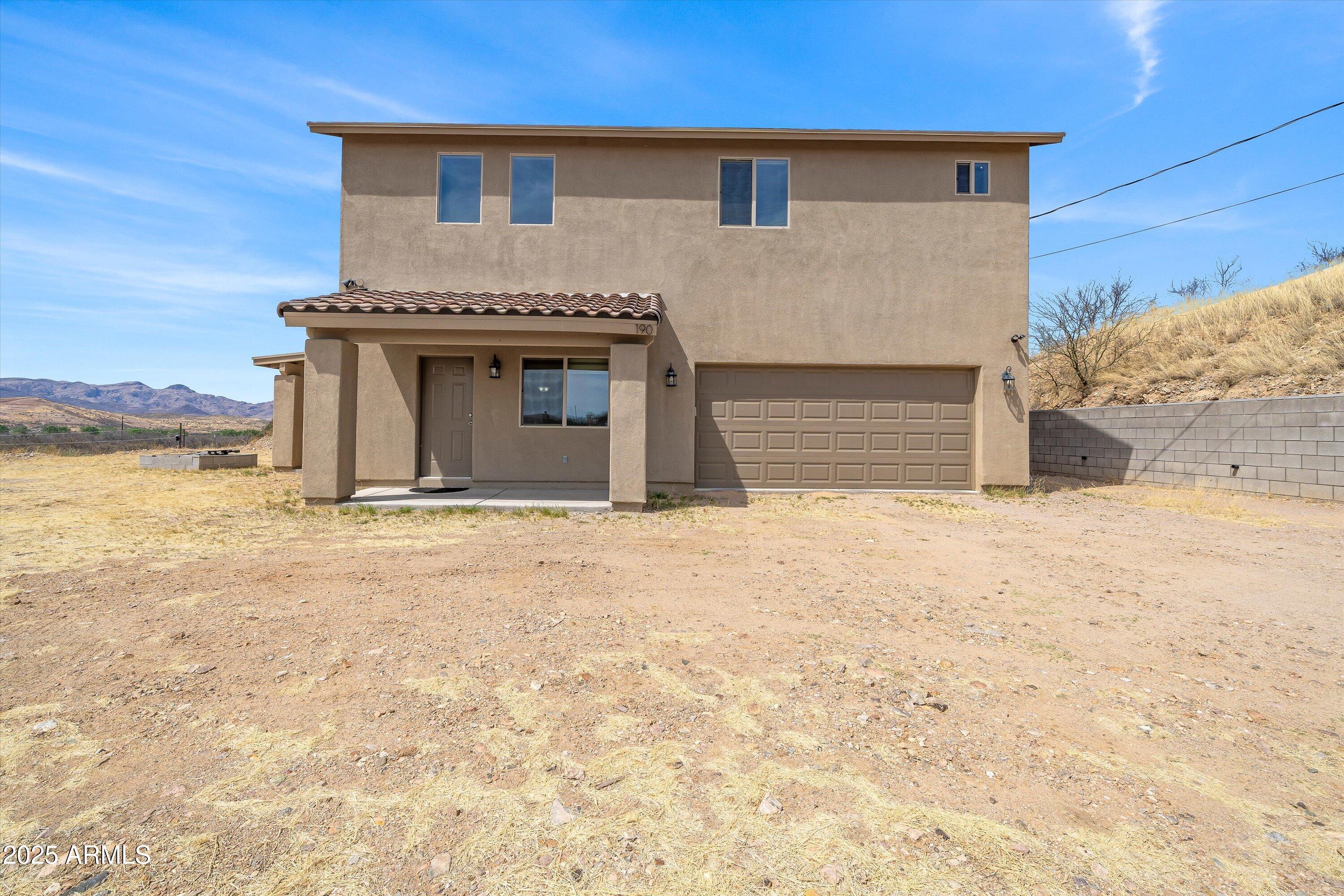 190 Círculo Silva Property Photo 1