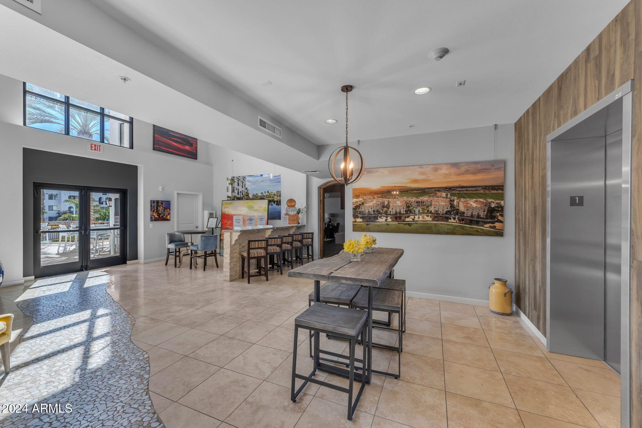2511 W Queen Creek Road Property Photo 3