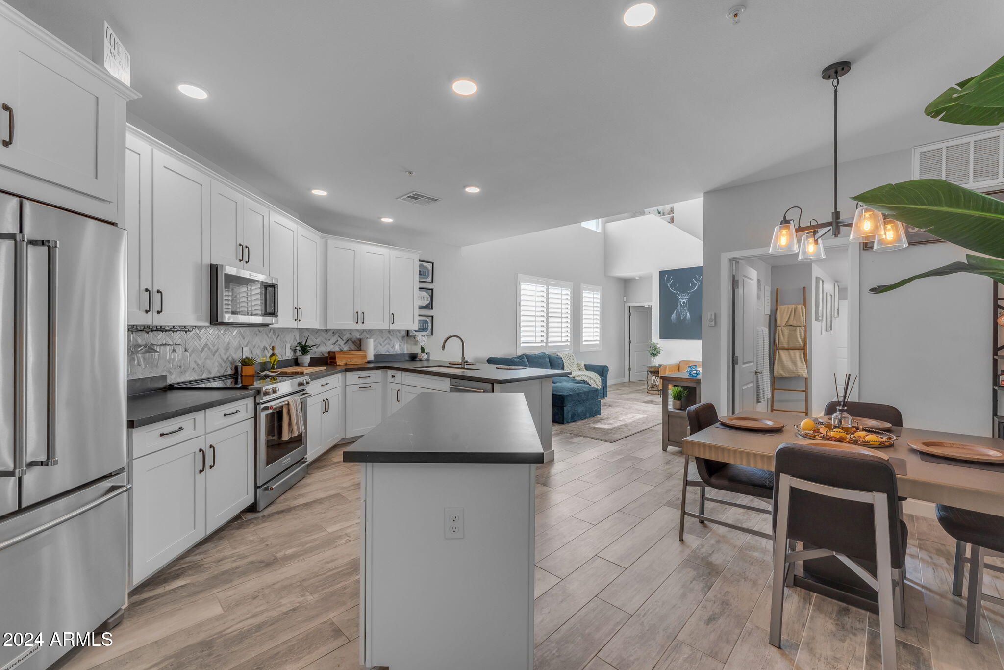 2511 W Queen Creek Road Property Photo 6