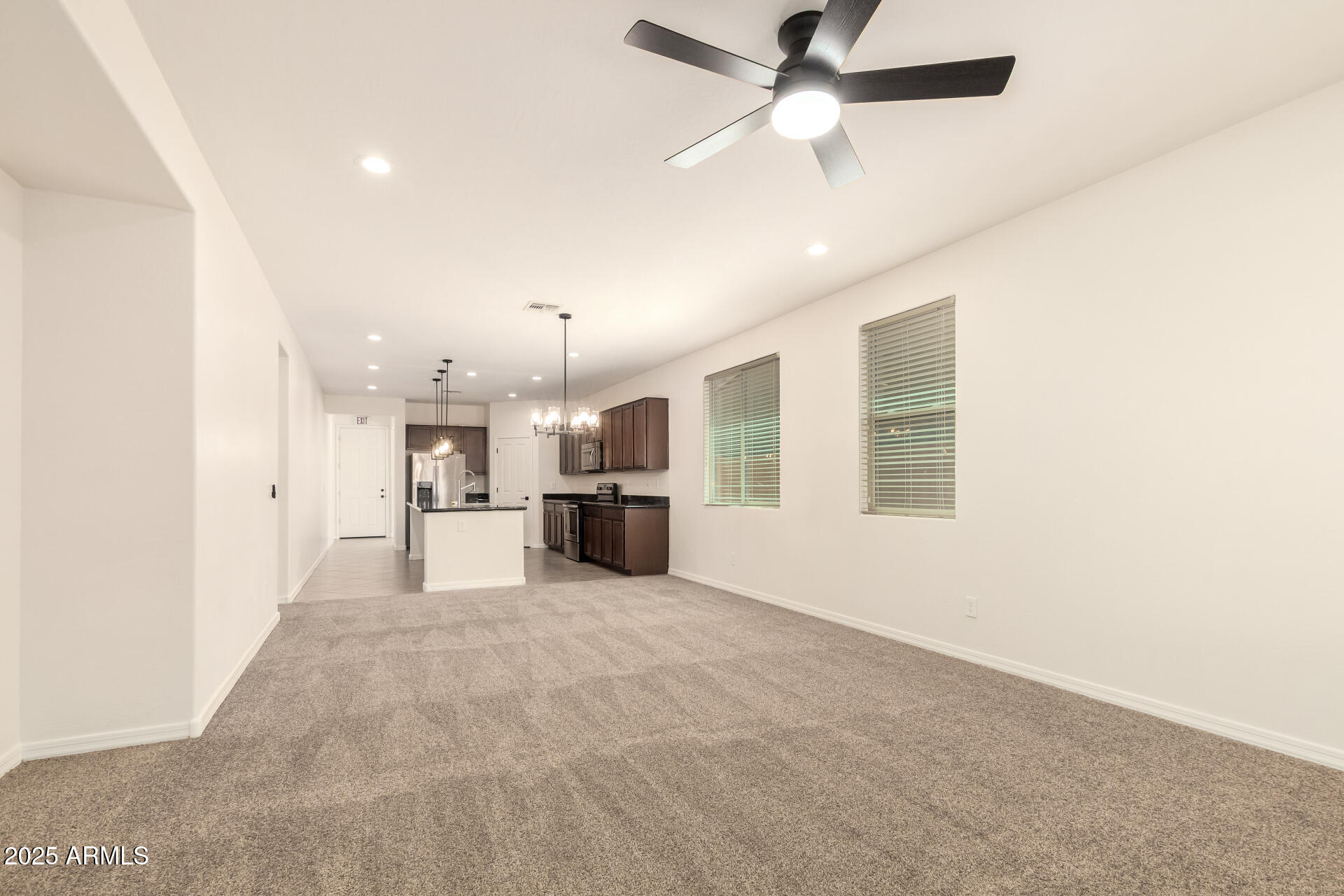 40800 W Rio Grande Drive Property Photo 11
