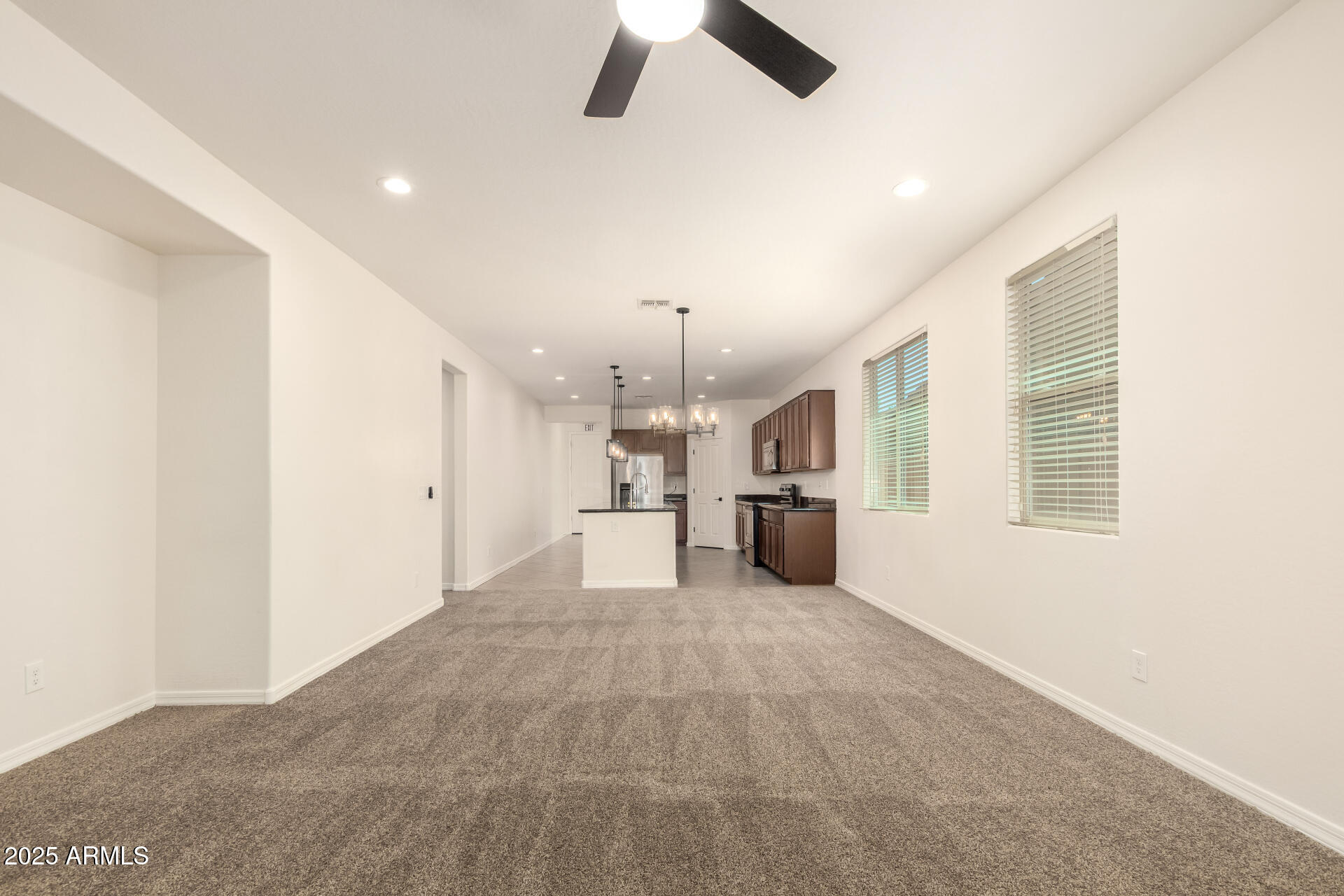 40800 W Rio Grande Drive Property Photo 12